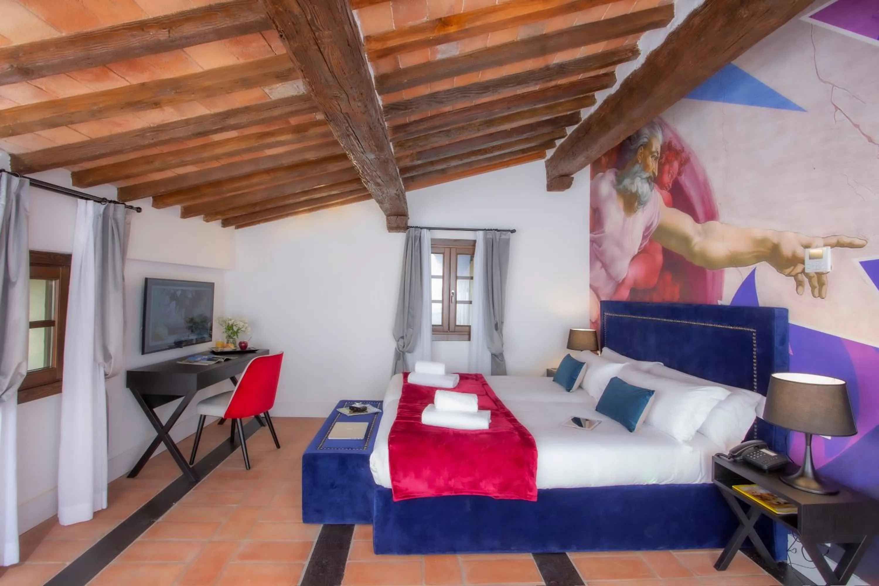 Photo of the whole room, Bed in Casual Rinascimento Firenze