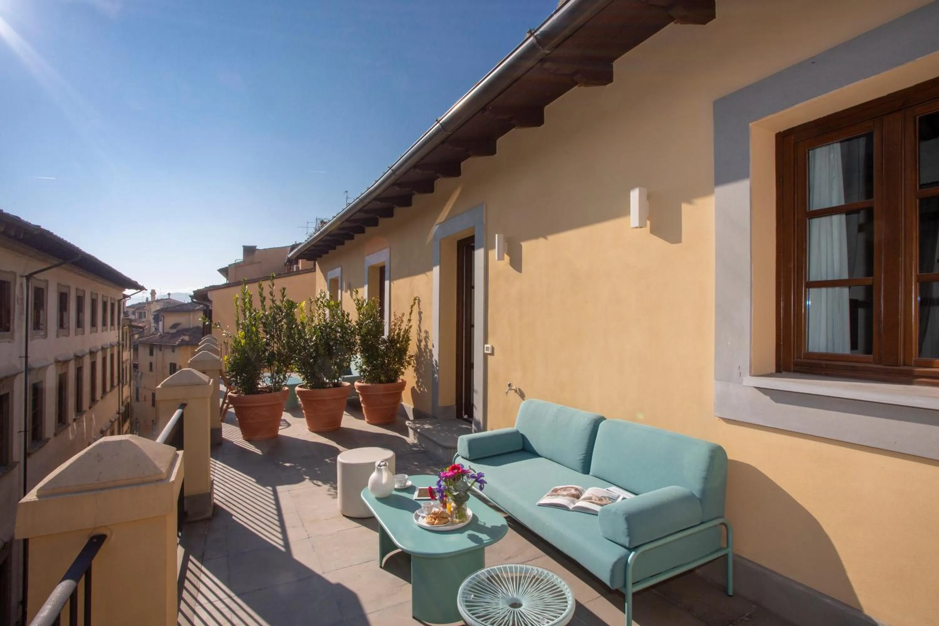 Balcony/Terrace in Casual Rinascimento Firenze