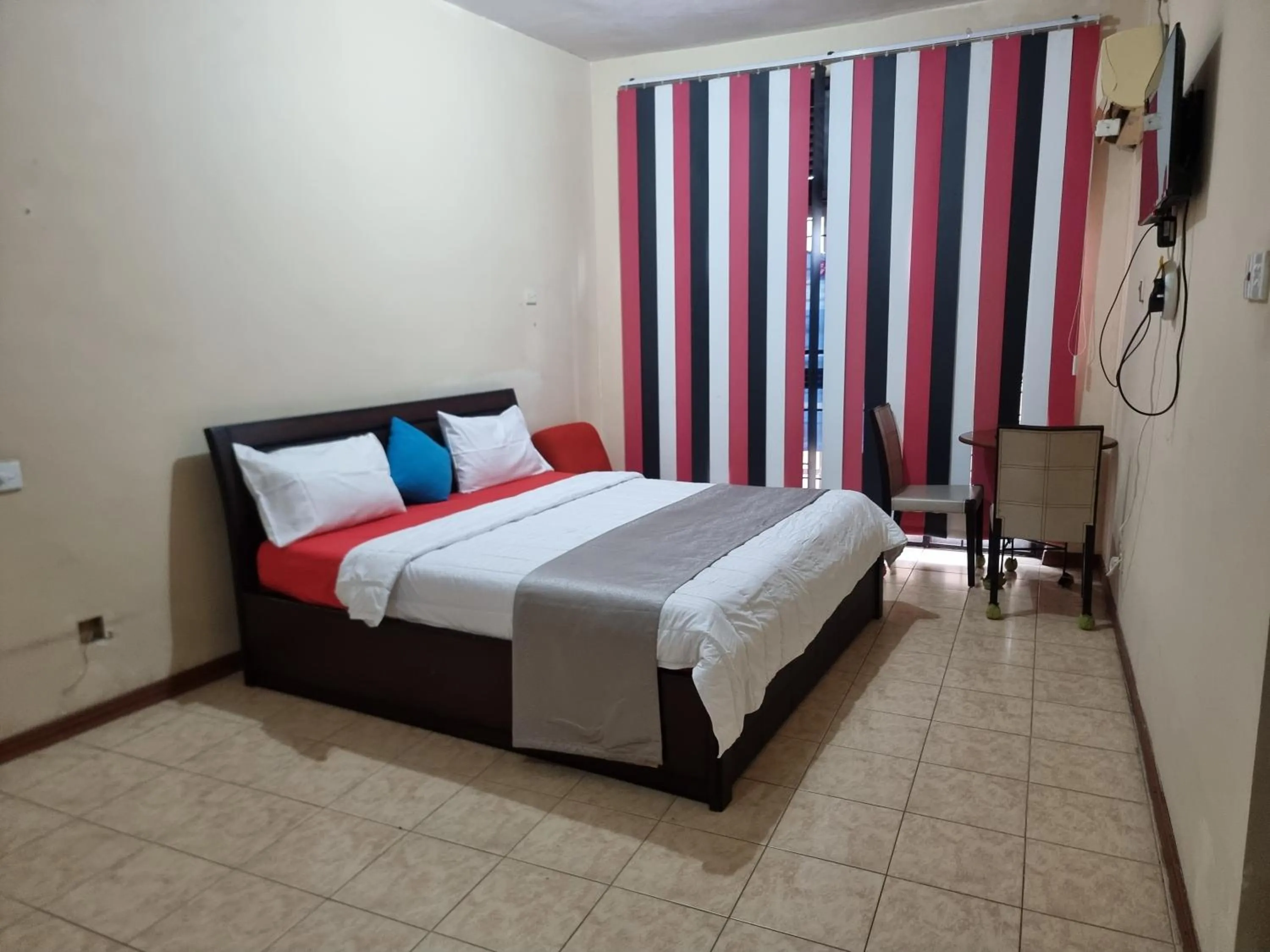 Bed in Victory colombo