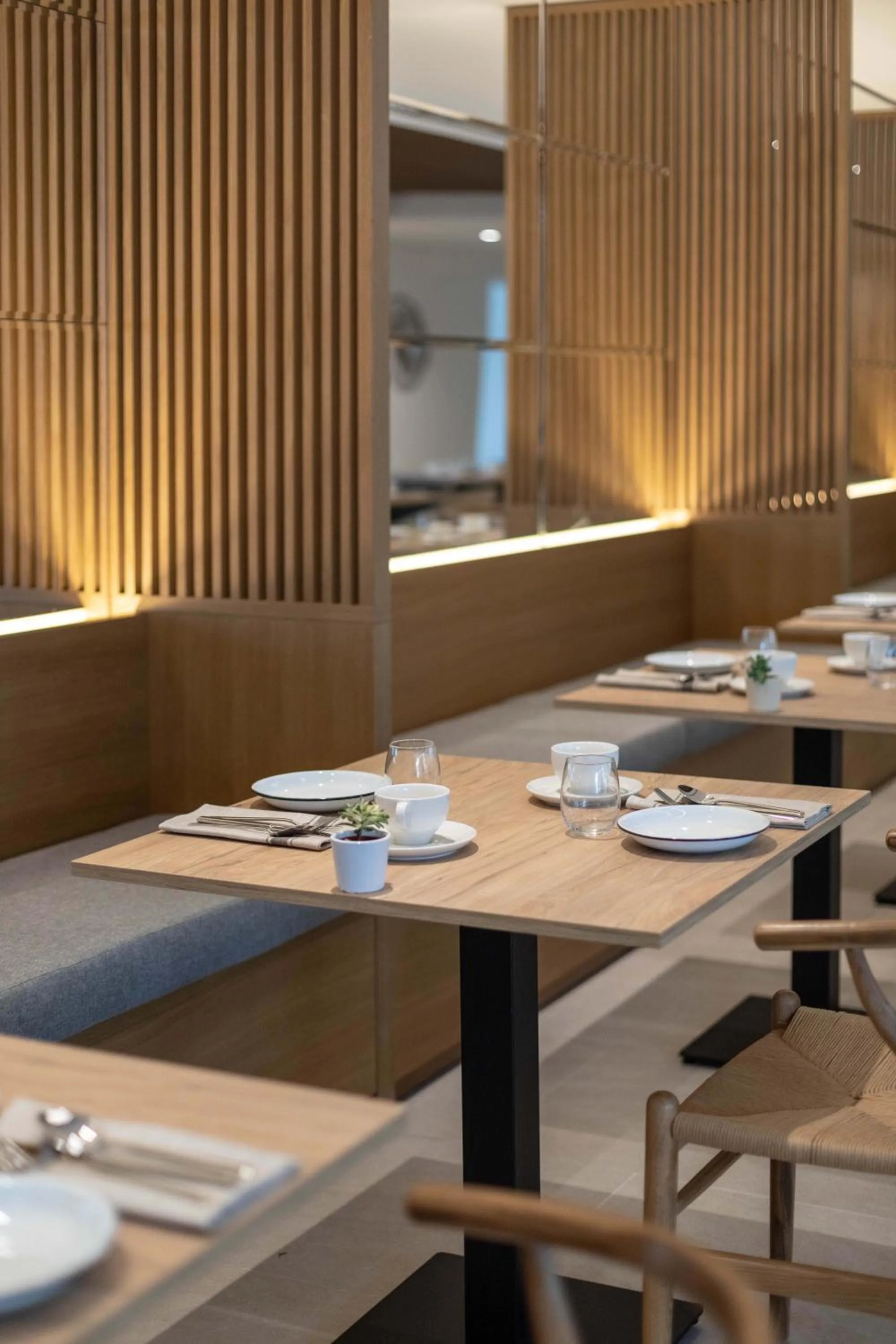 Restaurant/places to eat in Bordoy Alcudia Port Suites - Adults Only