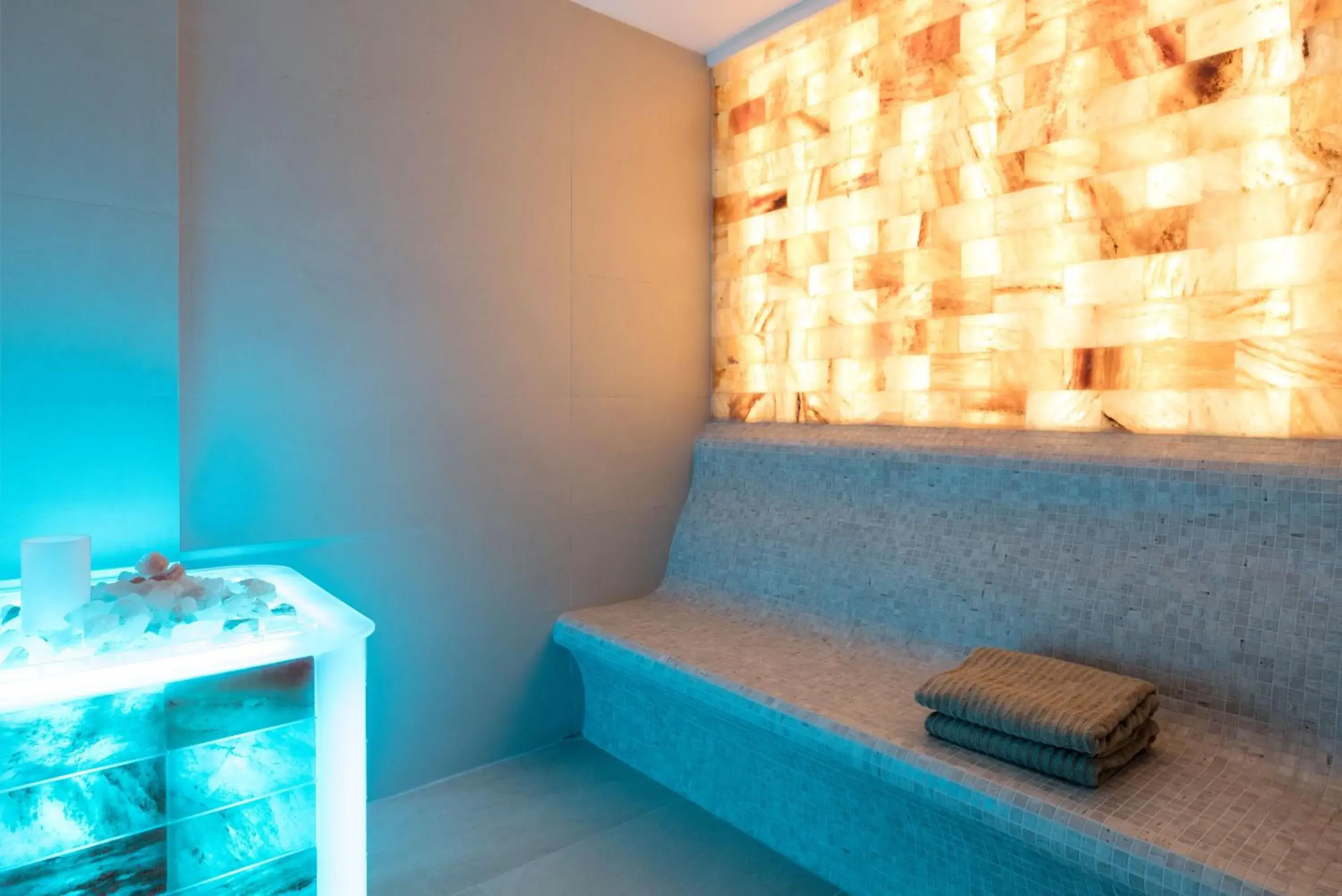 Spa and wellness centre/facilities in Bordoy Alcudia Port Suites - Adults Only Spa and wellness centre/facilities in Bordoy Alcudia Port Suites - Adults Only