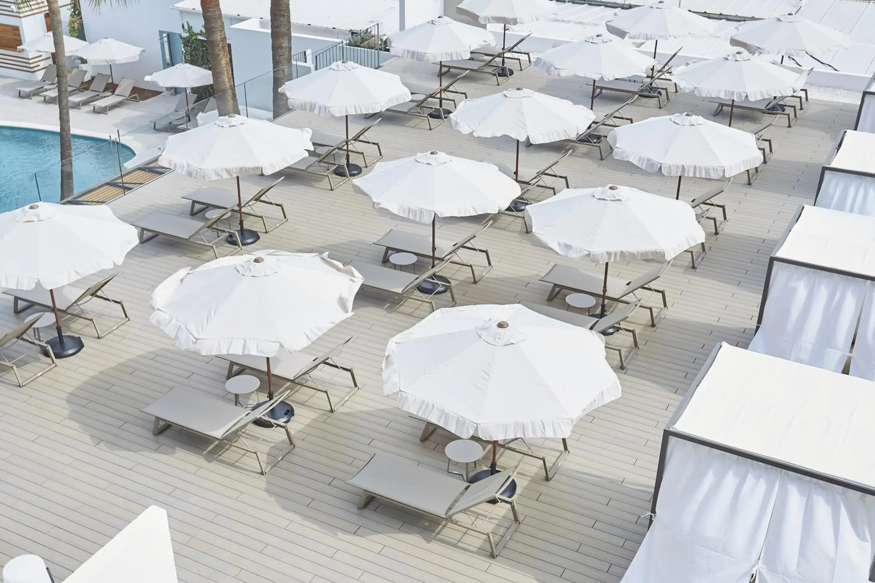 Swimming pool in Bordoy Alcudia Port Suites - Adults Only Swimming pool in Bordoy Alcudia Port Suites - Adults Only