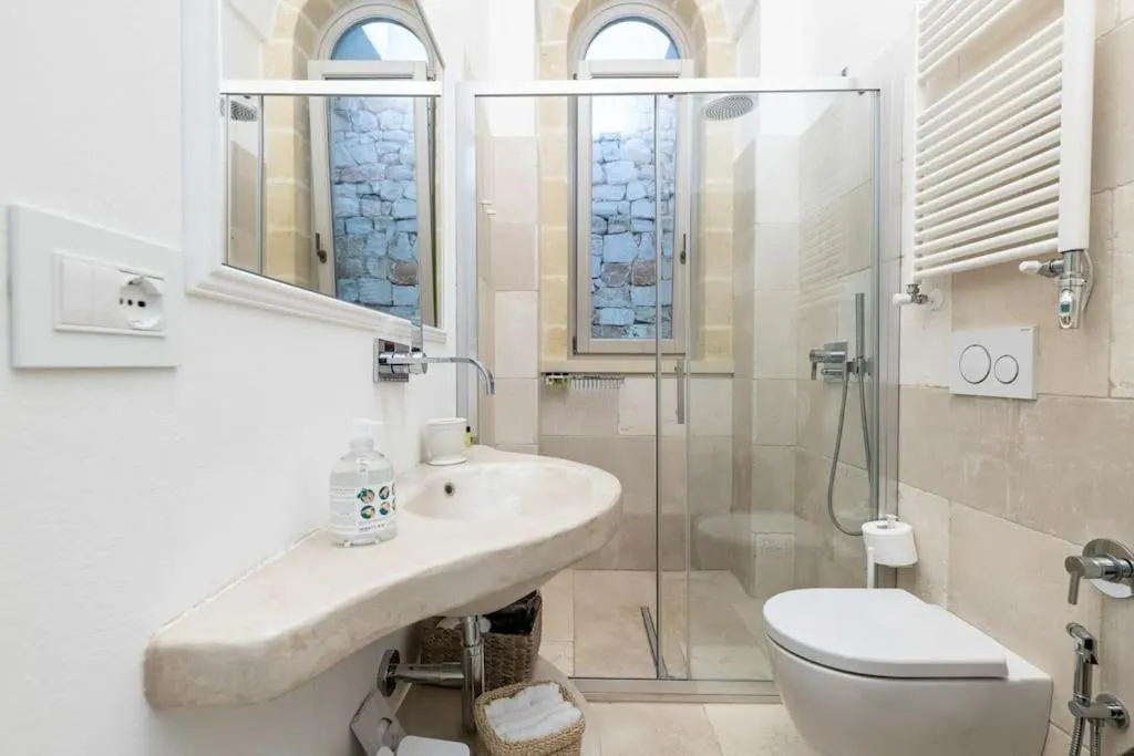Shower in Villa Bellavista by Raro Villas