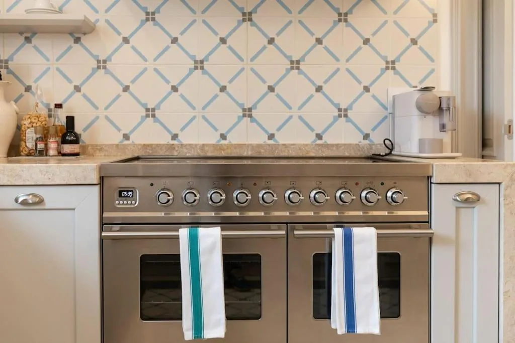 Kitchen or kitchenette in Villa Bellavista by Raro Villas