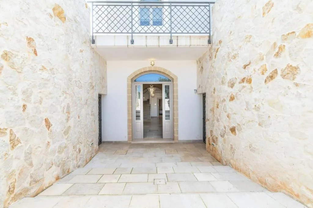 Facade/entrance in Villa Bellavista by Raro Villas