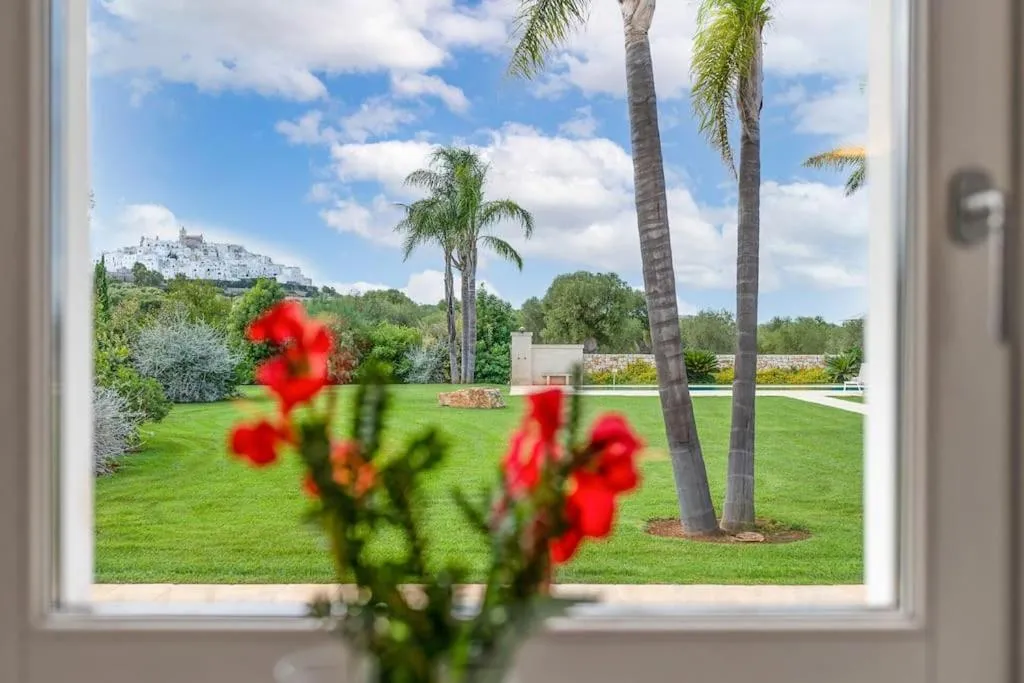 Day in Villa Bellavista by Raro Villas