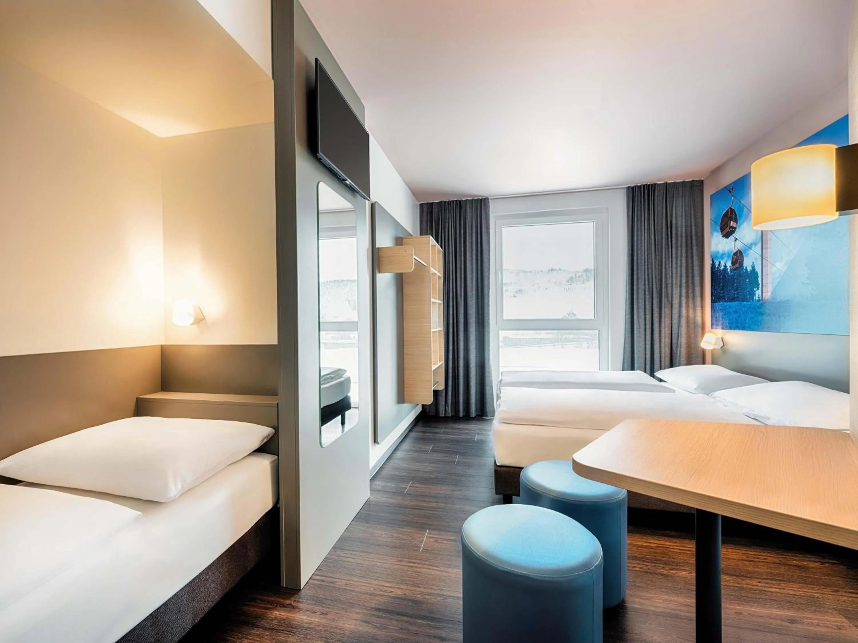 Photo of the whole room, Bed in B&B Hotel Willingen