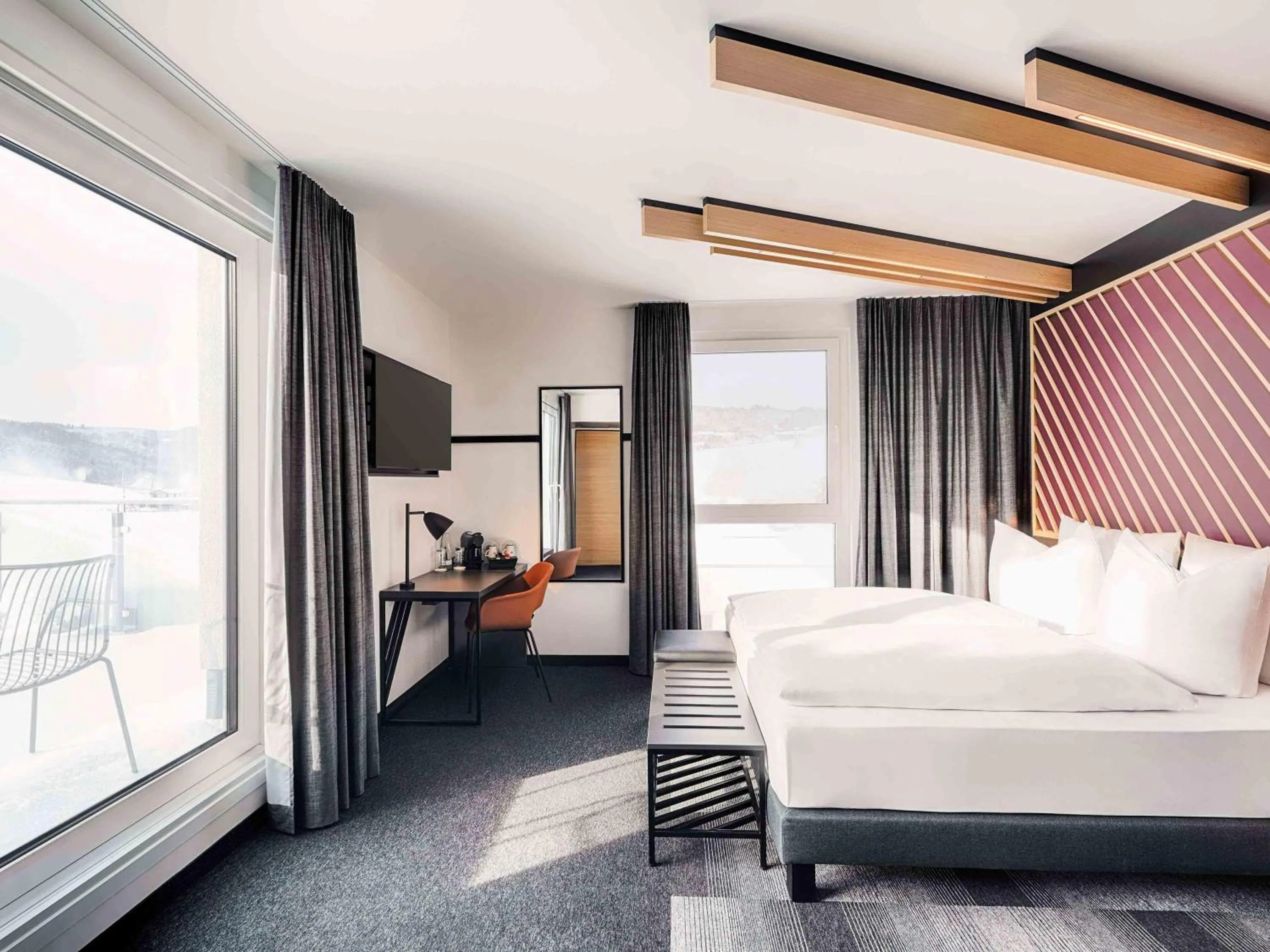 Photo of the whole room, Bed in B&B Hotel Willingen