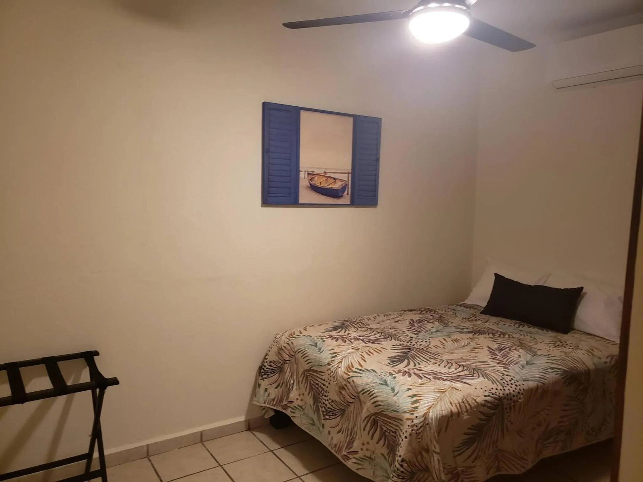 Bedroom, Bed in Vive La Zona Romntica En Puerto Vallarta