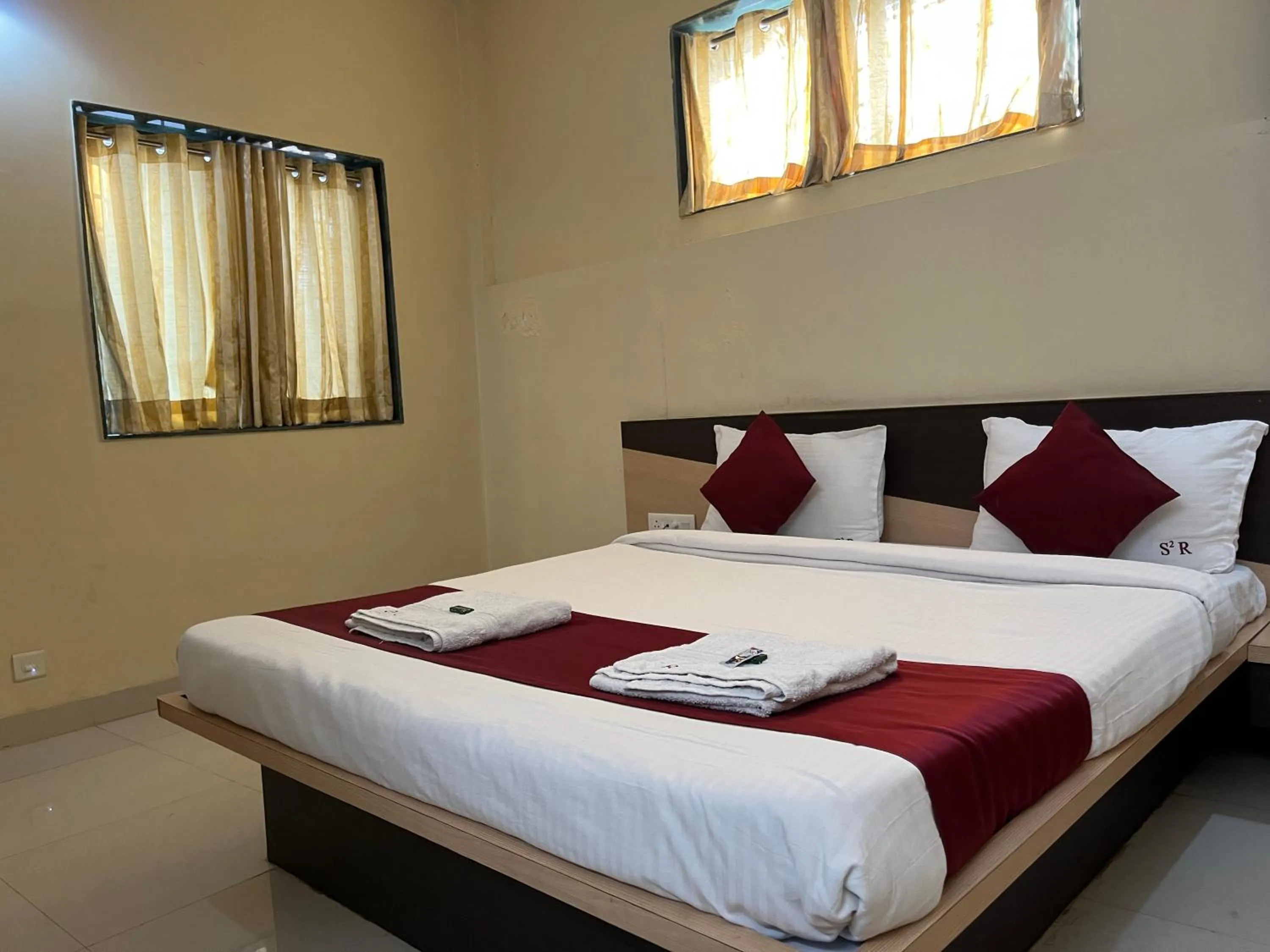 Photo of the whole room, Bed in S2 Residency