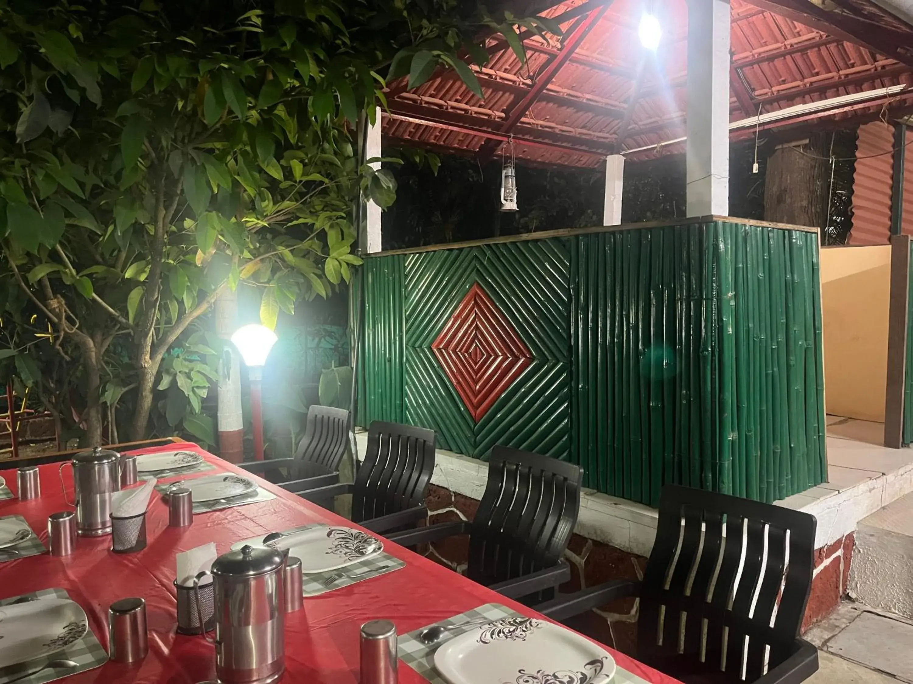 Restaurant/places to eat in S2 Residency Restaurant/places to eat in S2 Residency