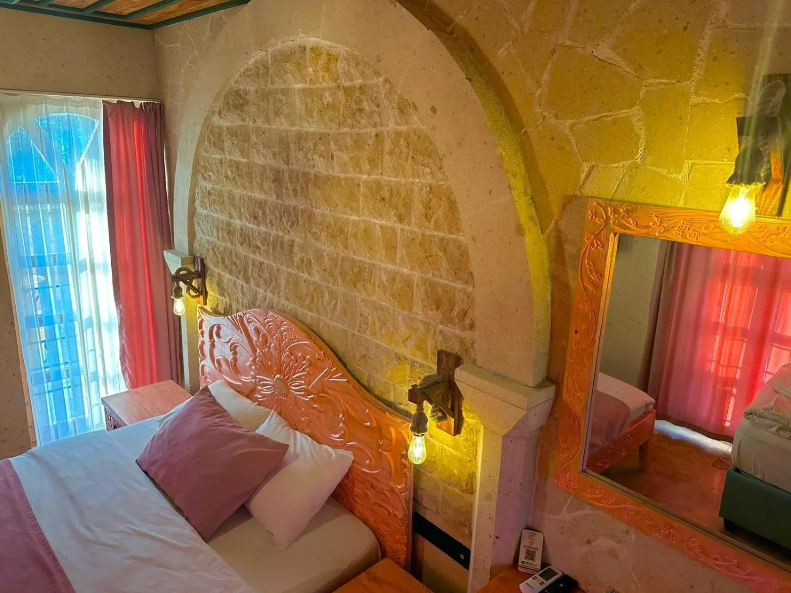 Bed in Gemosa Cappadocia Hotel