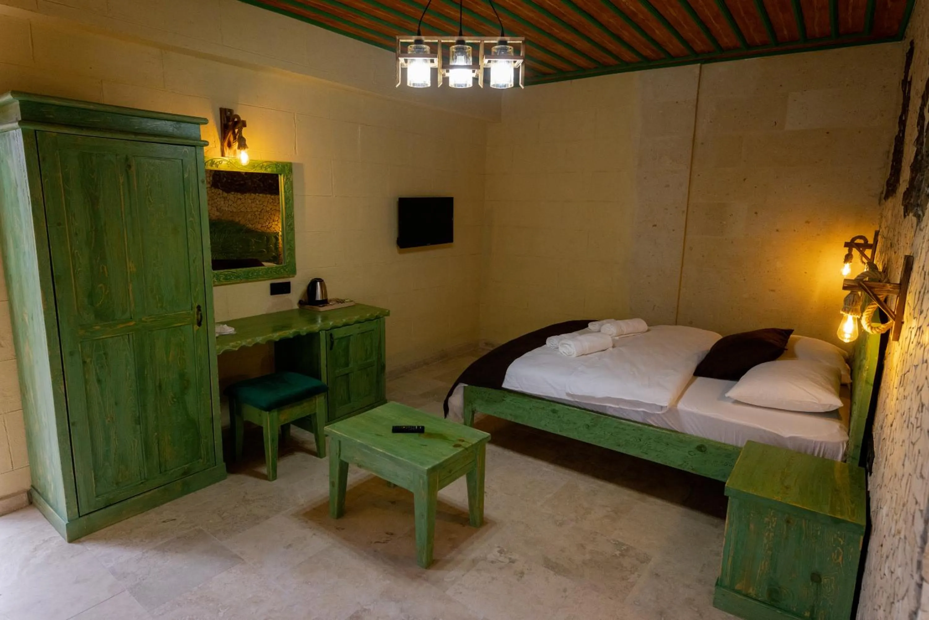 Photo of the whole room, Bed in Gemosa Cappadocia Hotel