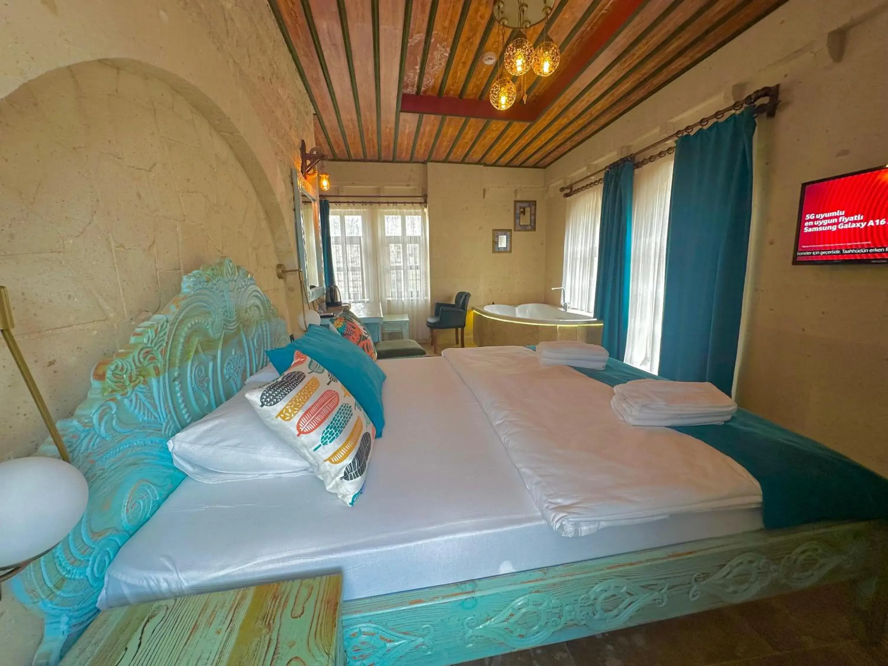 Bed in Gemosa Cappadocia Hotel Bed in Gemosa Cappadocia Hotel