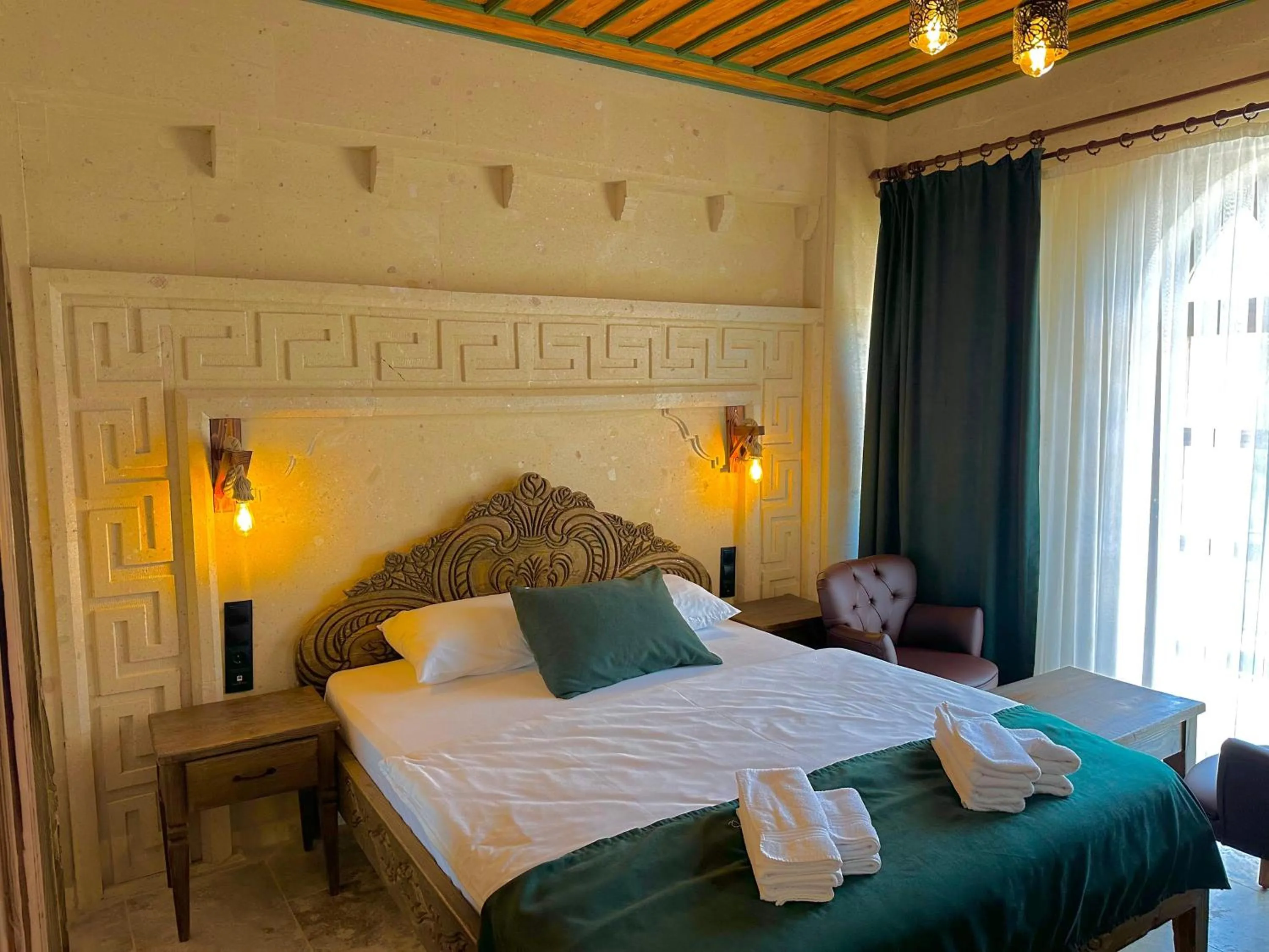 Bed in Gemosa Cappadocia Hotel