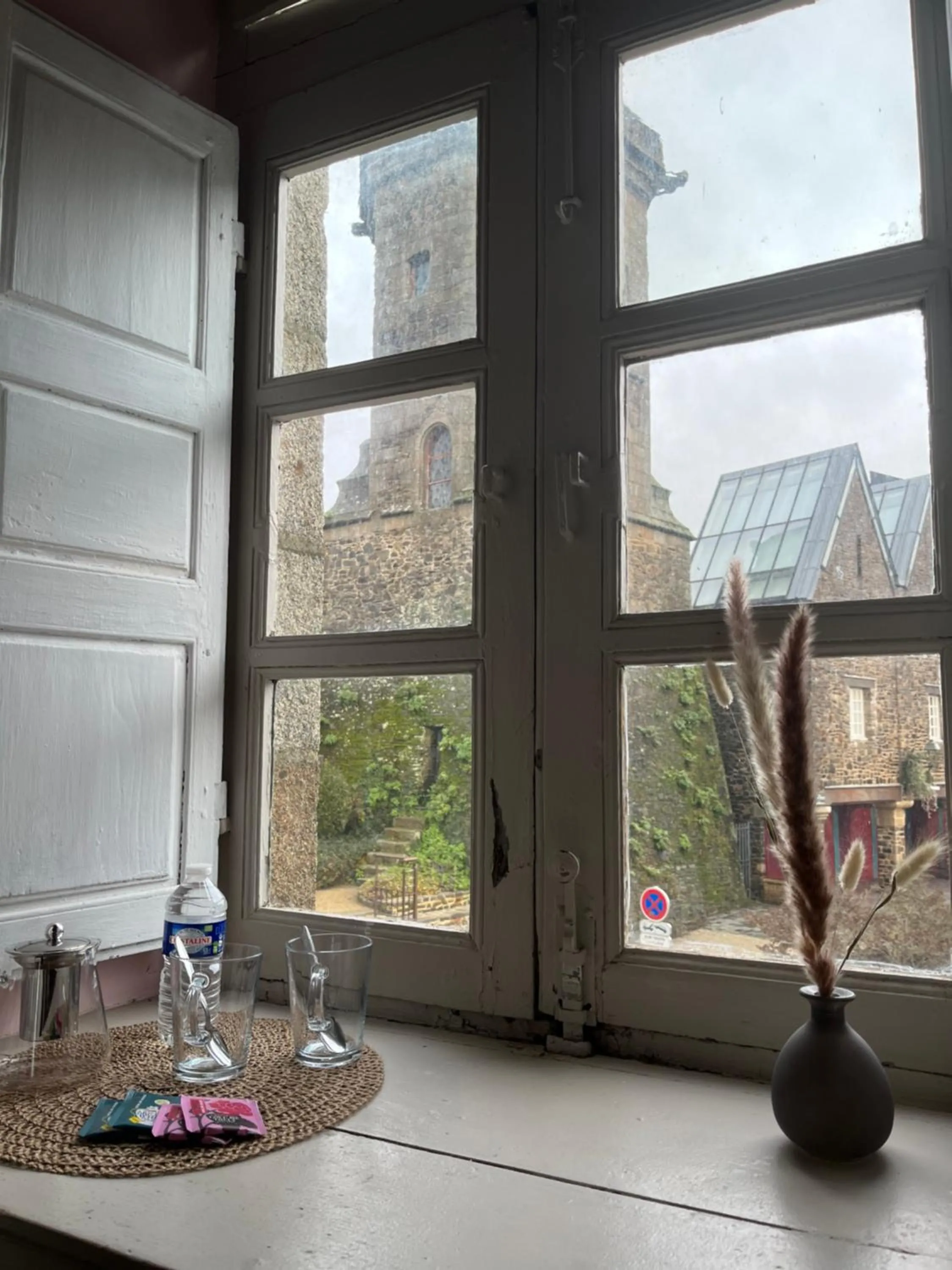Landmark view in Mercier de Montigny - Les Chambres du Beffroi - SPA et Massage