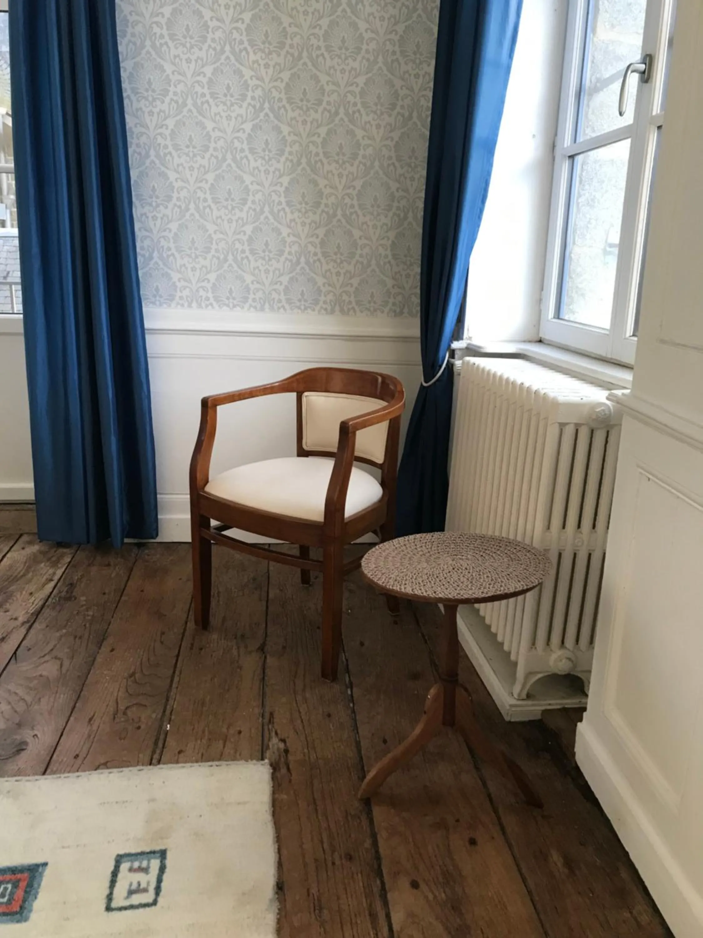 Bedroom in Mercier de Montigny - Les Chambres du Beffroi - SPA et Massage