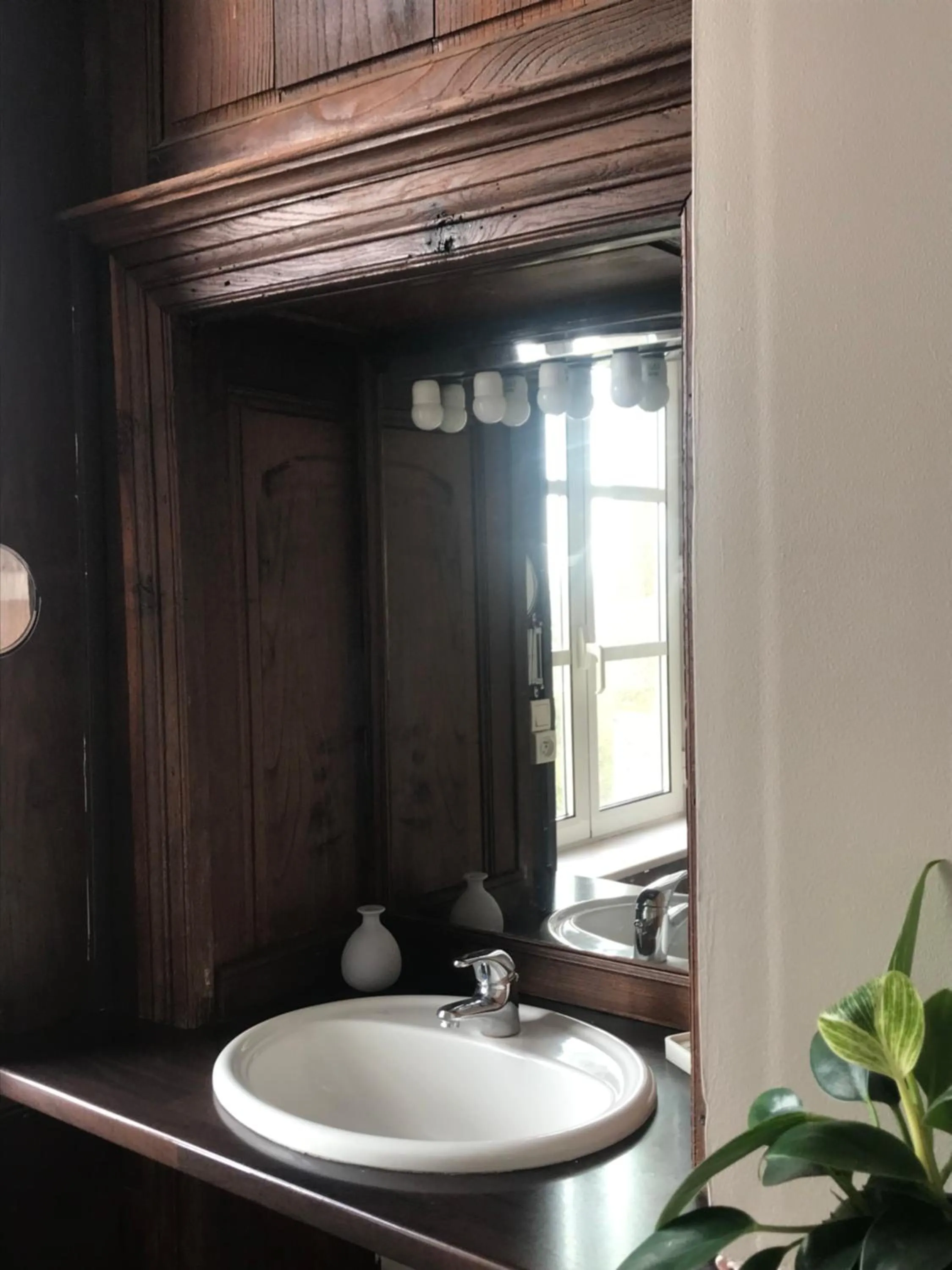 Bathroom in Mercier de Montigny - Les Chambres du Beffroi - SPA et Massage