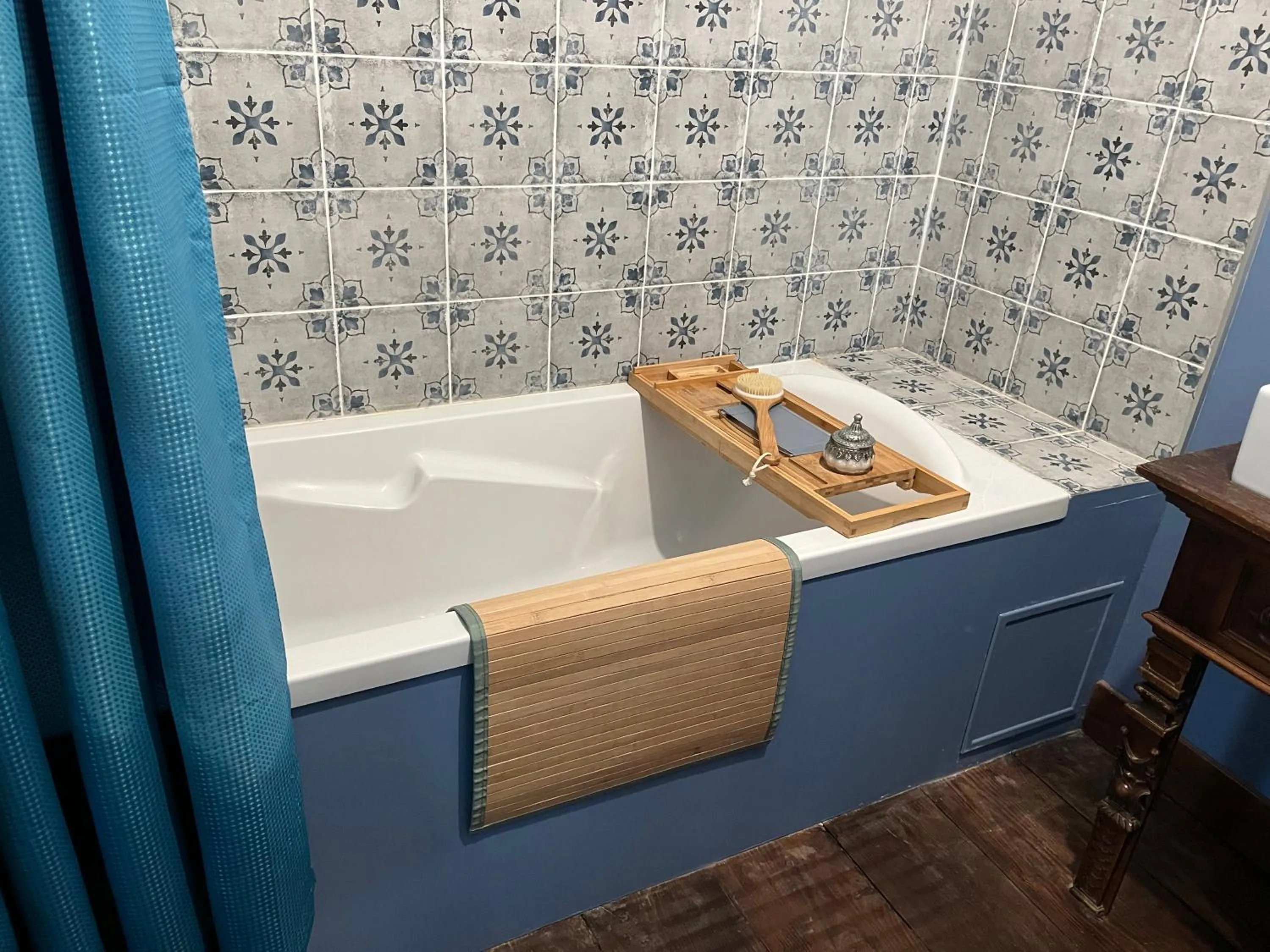 Bathroom in Mercier de Montigny - Les Chambres du Beffroi - SPA et Massage