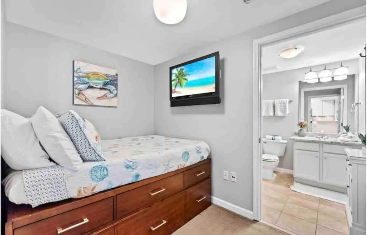 Bed in Pink Sunsets at the Palms of Destin Across from Beach, Heated Pool Shuttle & Dining