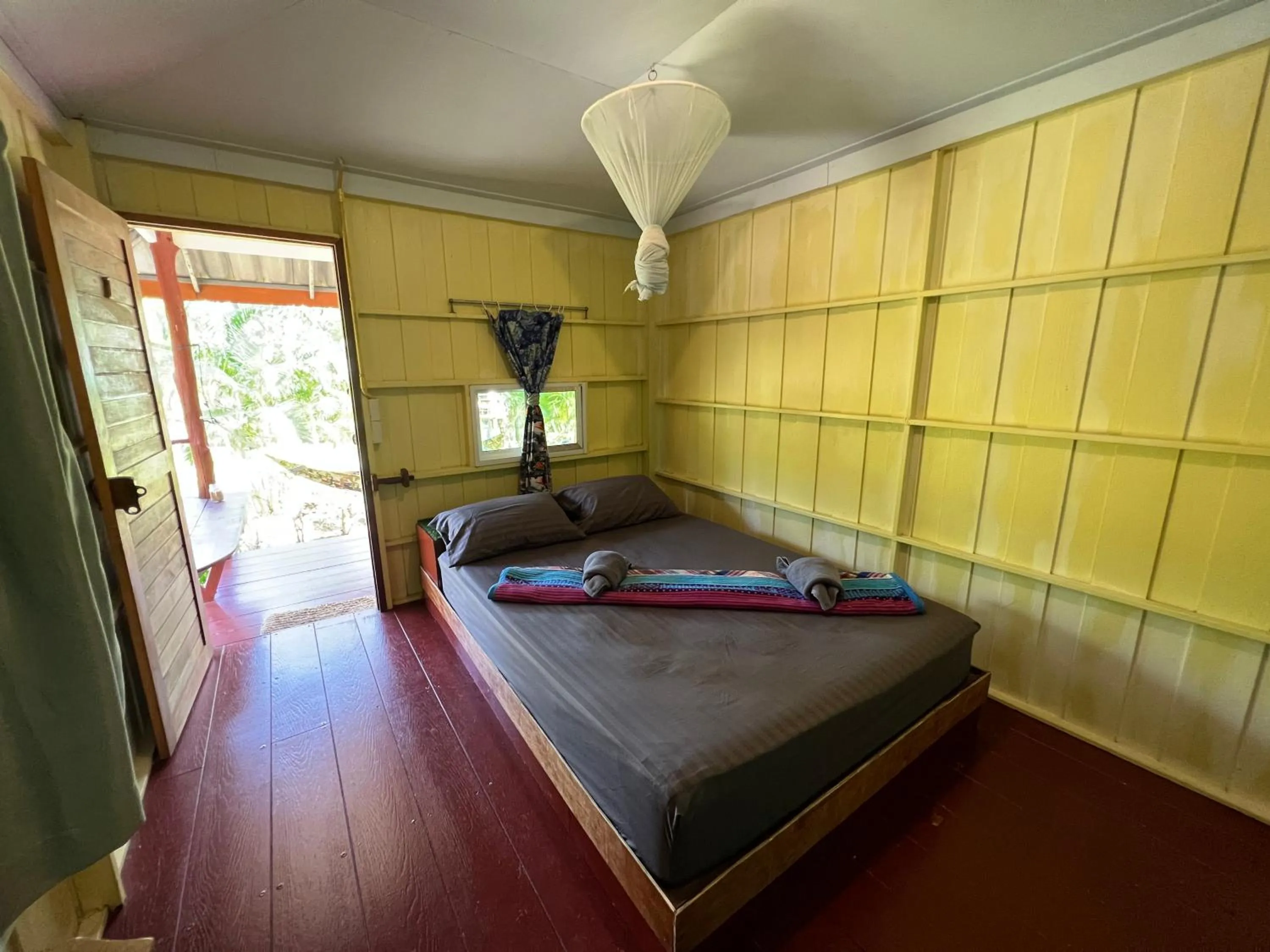 Bed in LONELY GROOVE