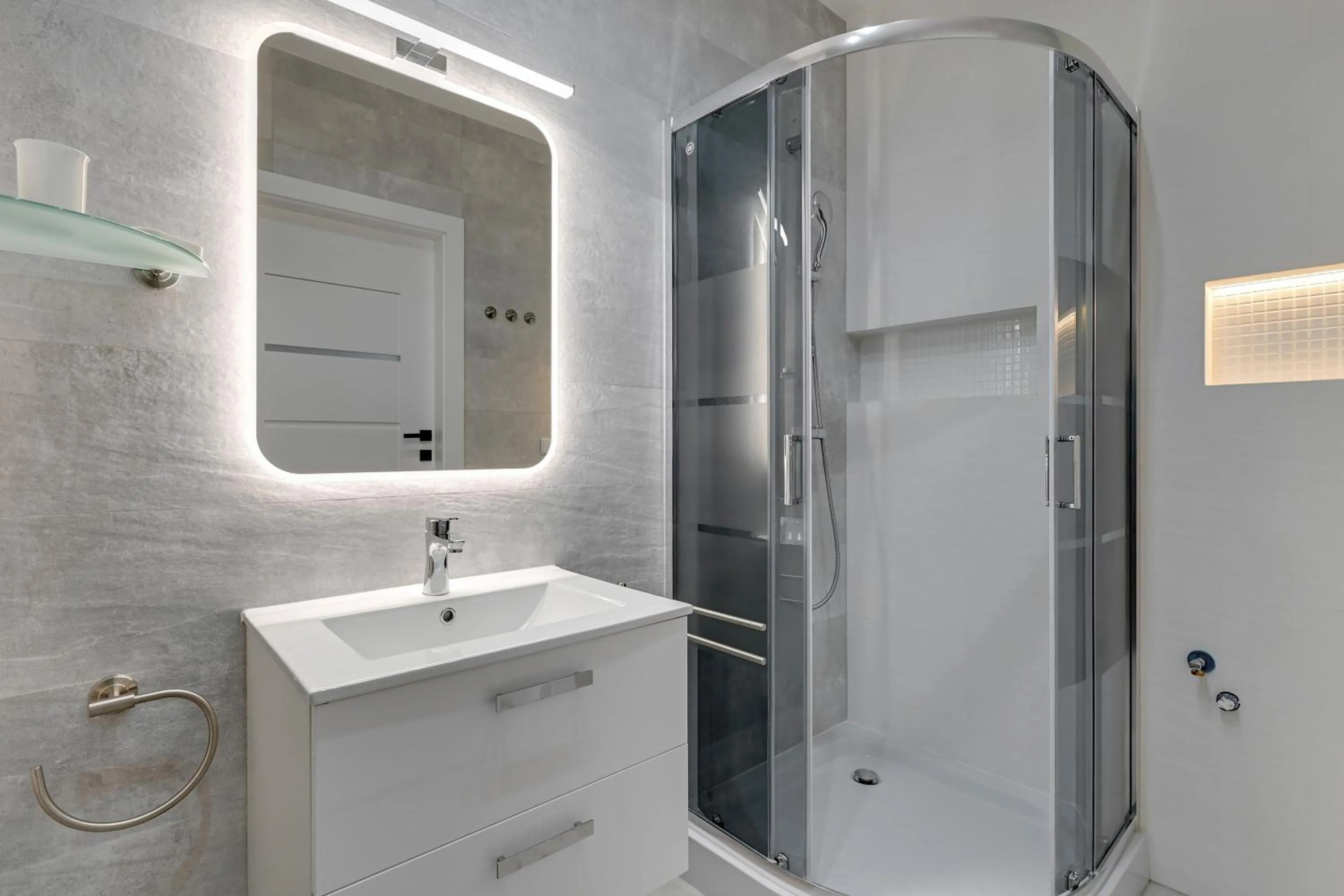 Shower in RentPlanet - Apartamenty Chlebova II