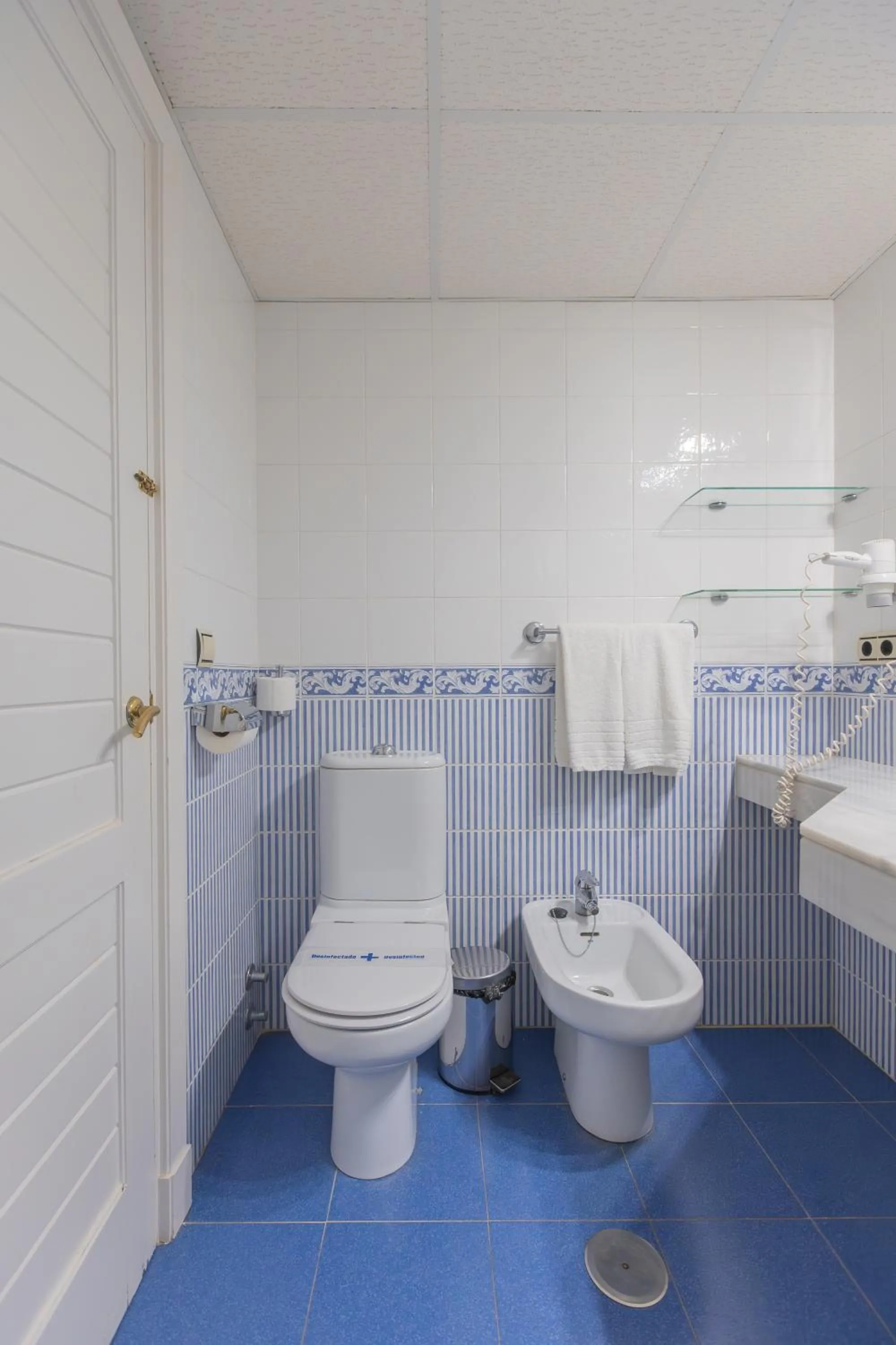 Bathroom in Apartamentos Soho Boutique Vistahermosa