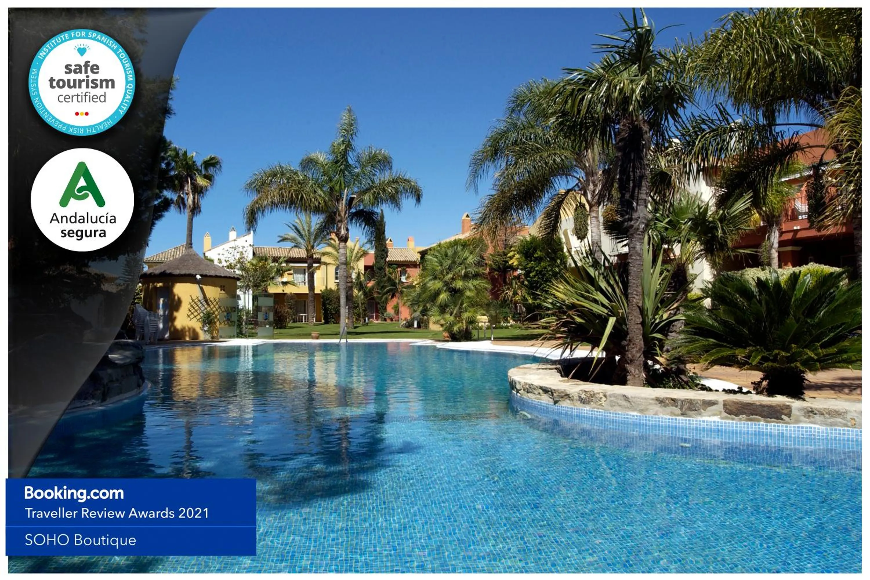 Swimming pool in Apartamentos Soho Boutique Vistahermosa