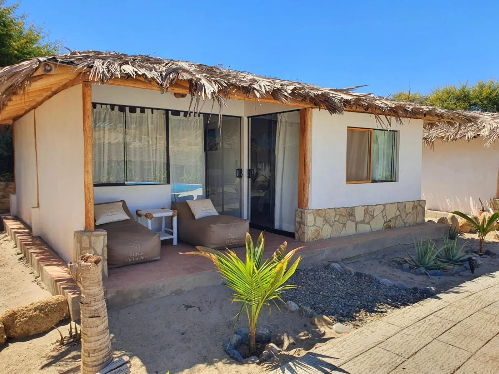 Property building in Oasis de Vichayito