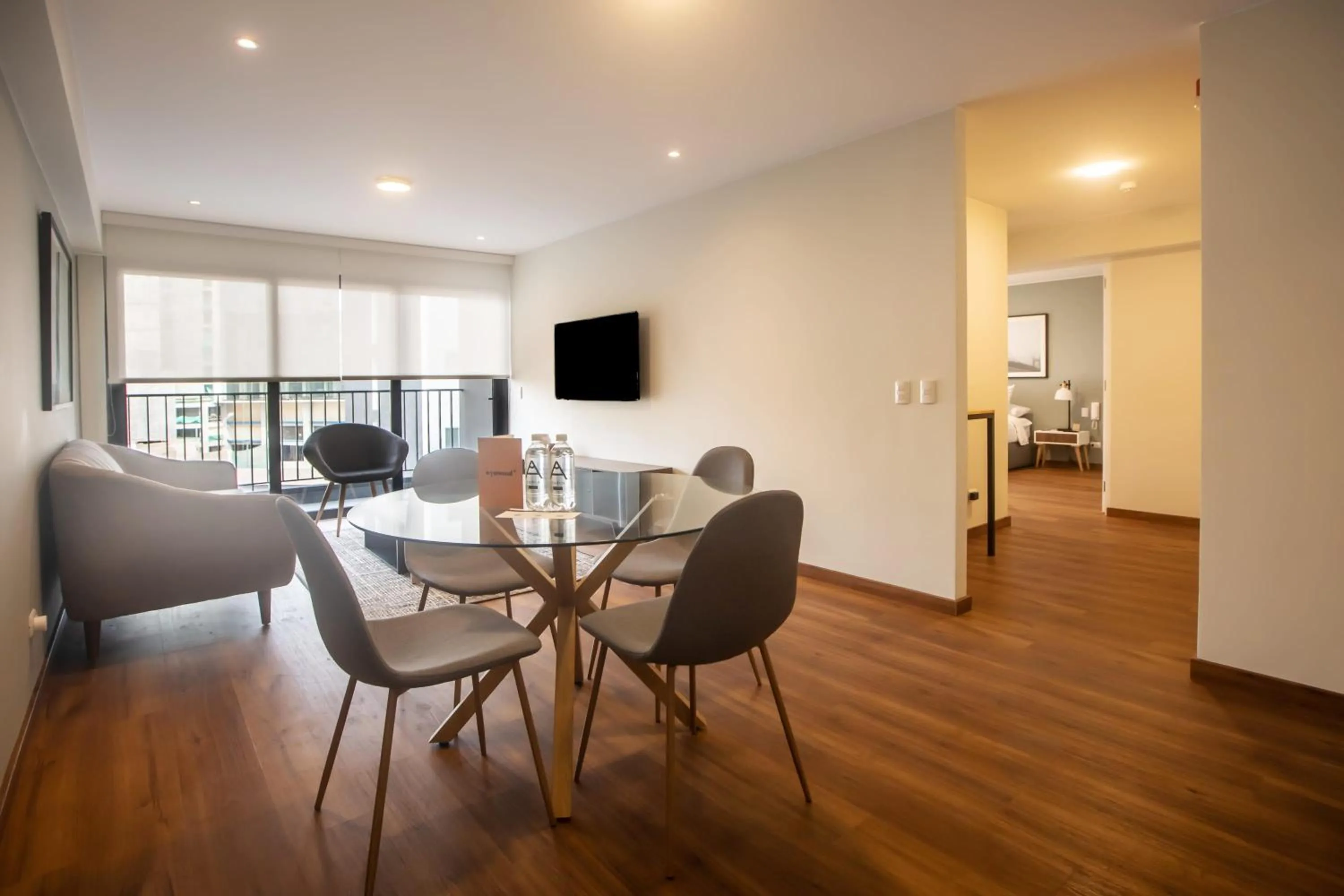 Alcanfores 1262 by Wynwood House