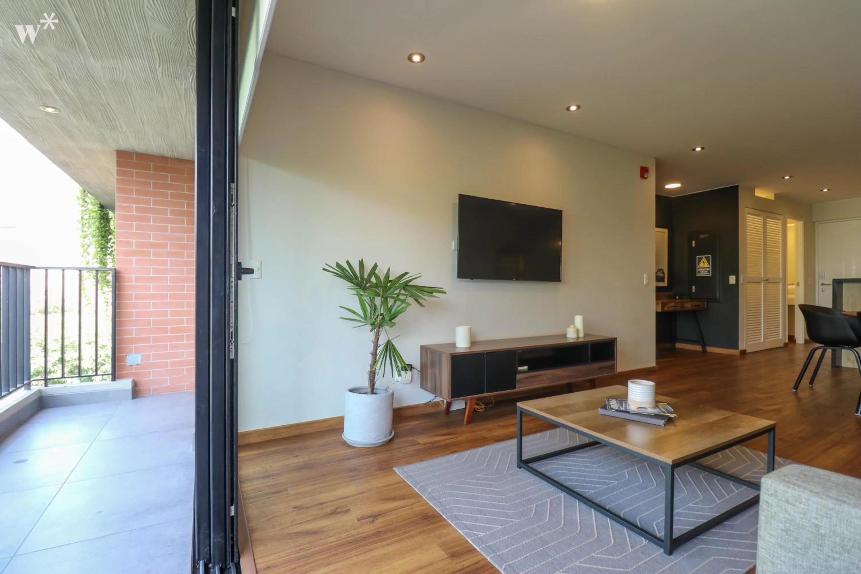 Alcanfores 1262 by Wynwood House