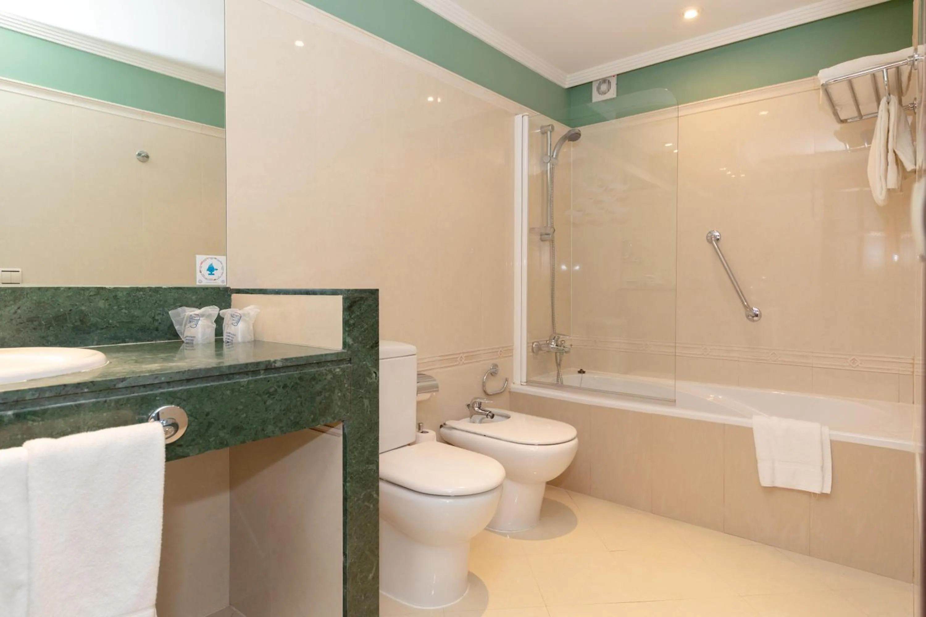 Bathroom in Hotel Soho Boutique Jerez