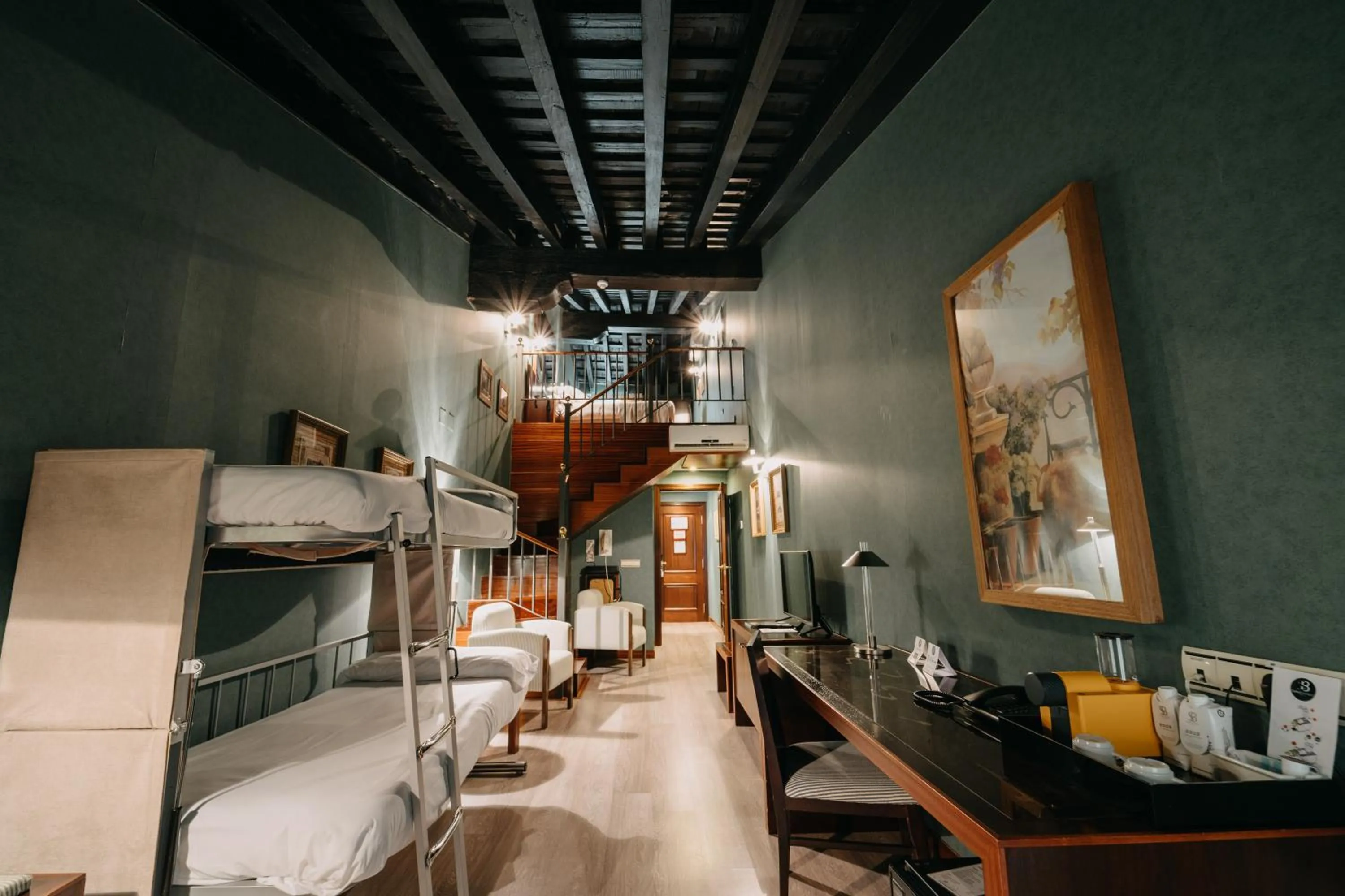 Photo of the whole room in Hotel Soho Boutique Jerez