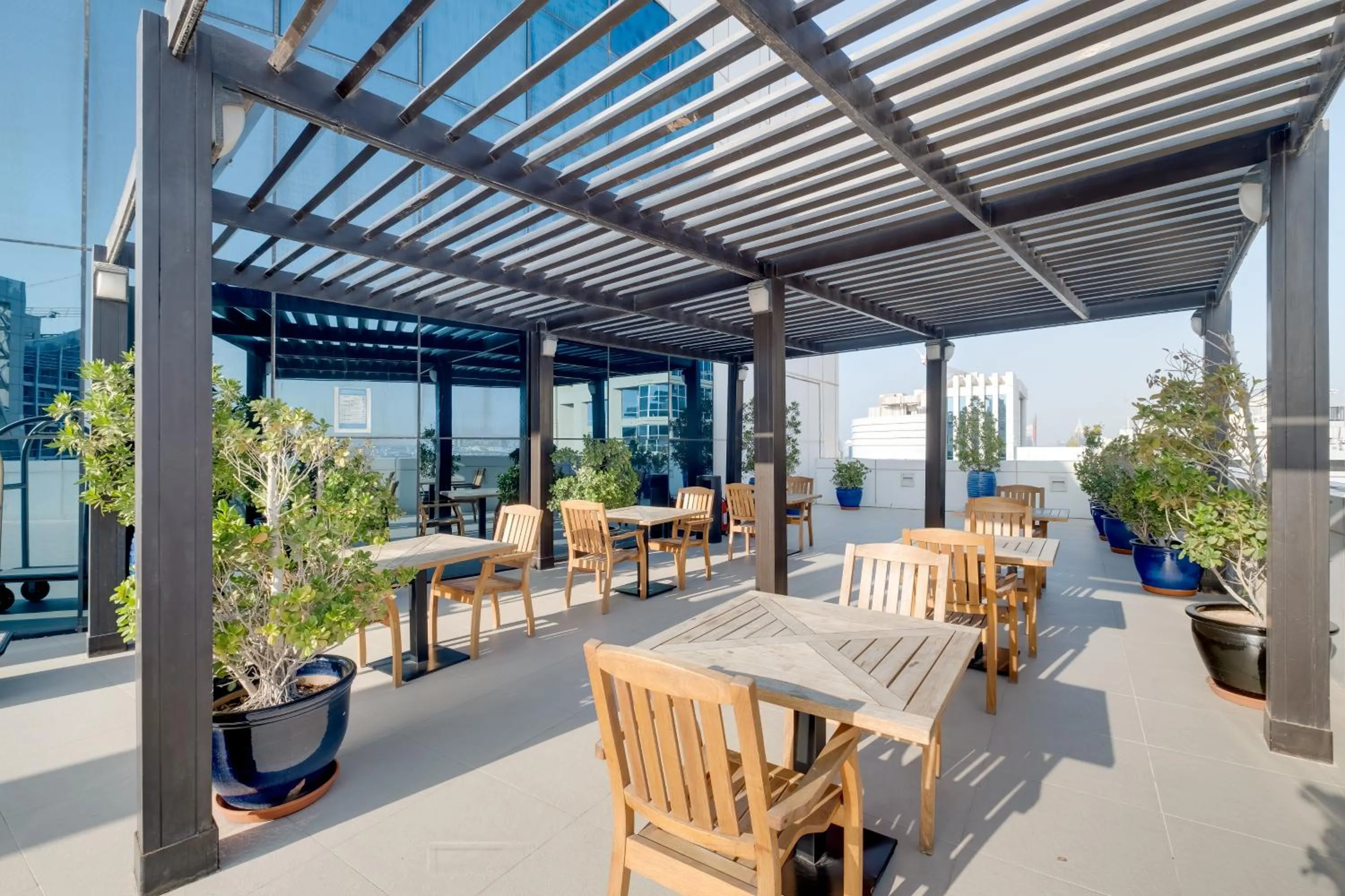 Patio in Luxury Apt - Rooftop Pool - City View