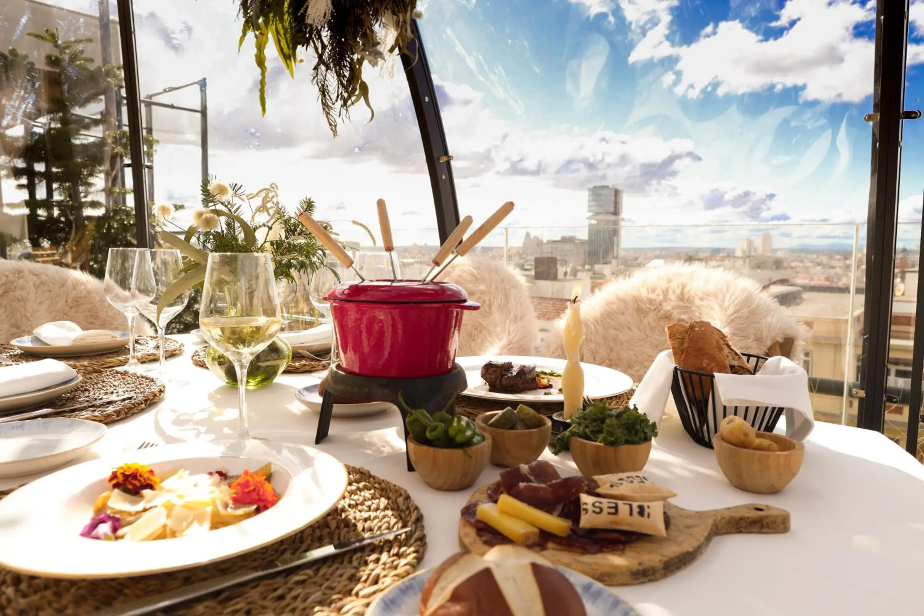 Restaurant/places to eat in BLESS Hotel Madrid - The Leading Hotels of the World Restaurant/places to eat in BLESS Hotel Madrid - The Leading Hotels of the World