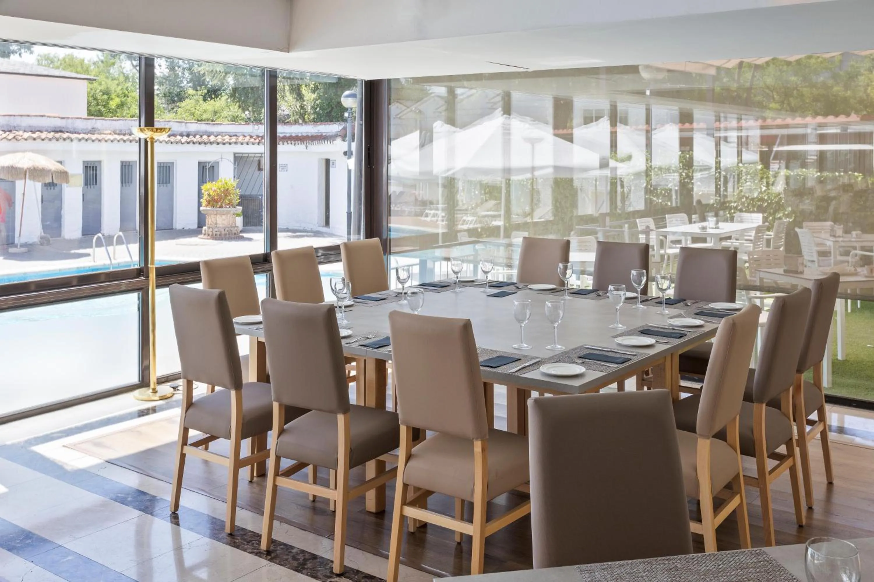 Restaurant/places to eat in Hotel Best Osuna