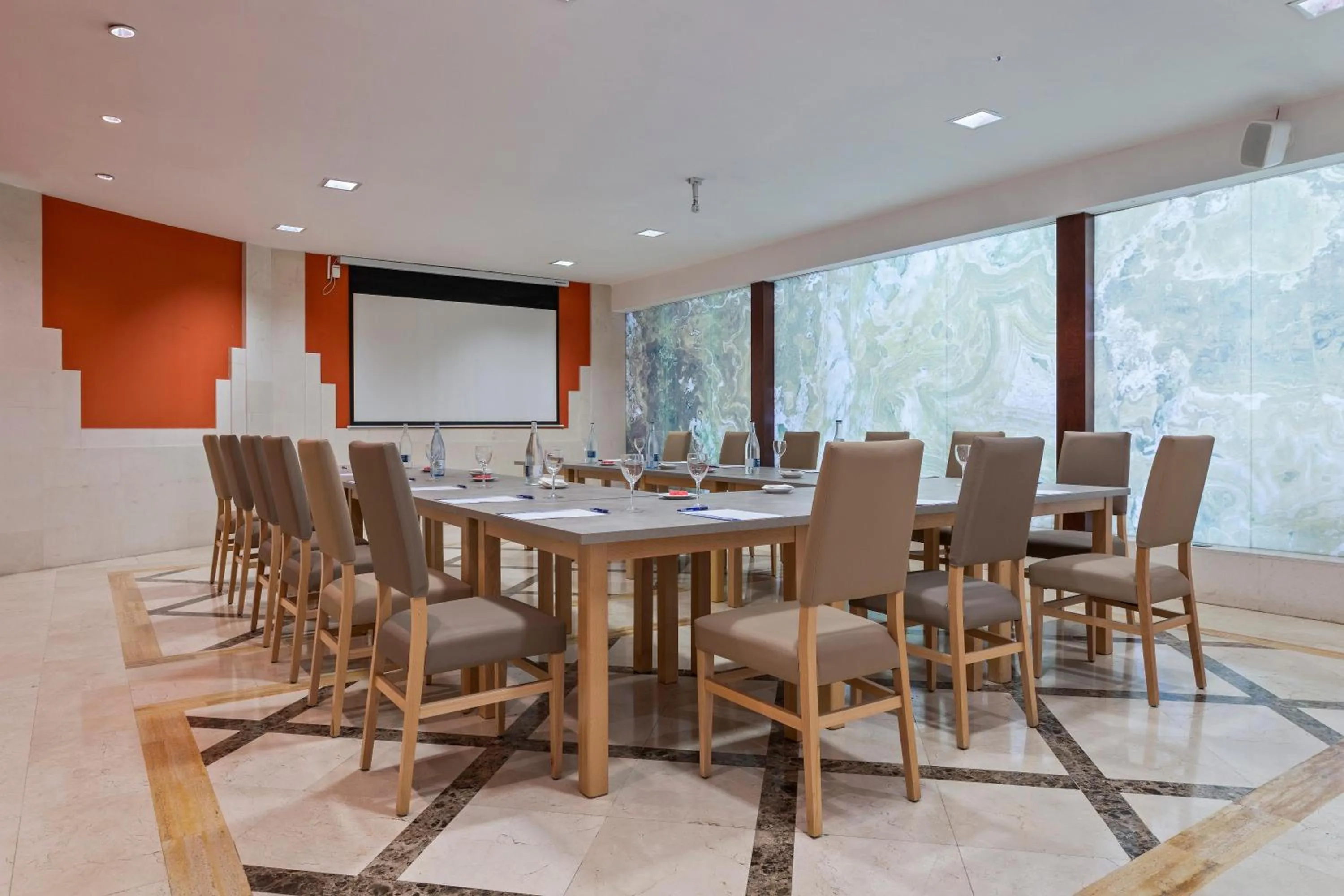 Meeting/conference room in Hotel Best Osuna