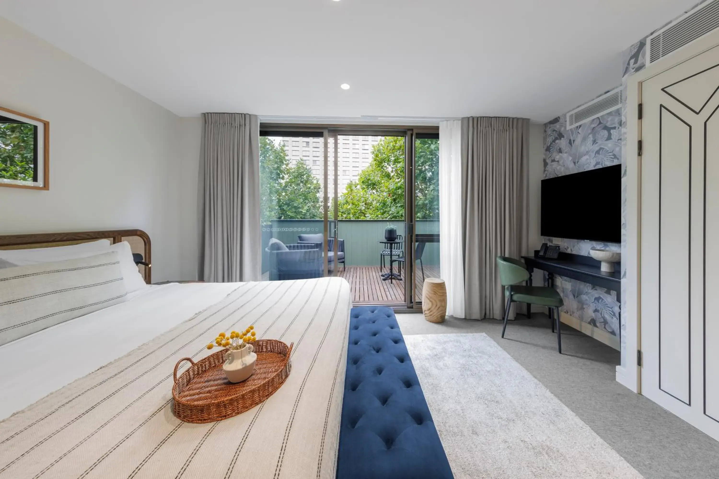 Bed in 202 Elizabeth Bed in 202 Elizabeth