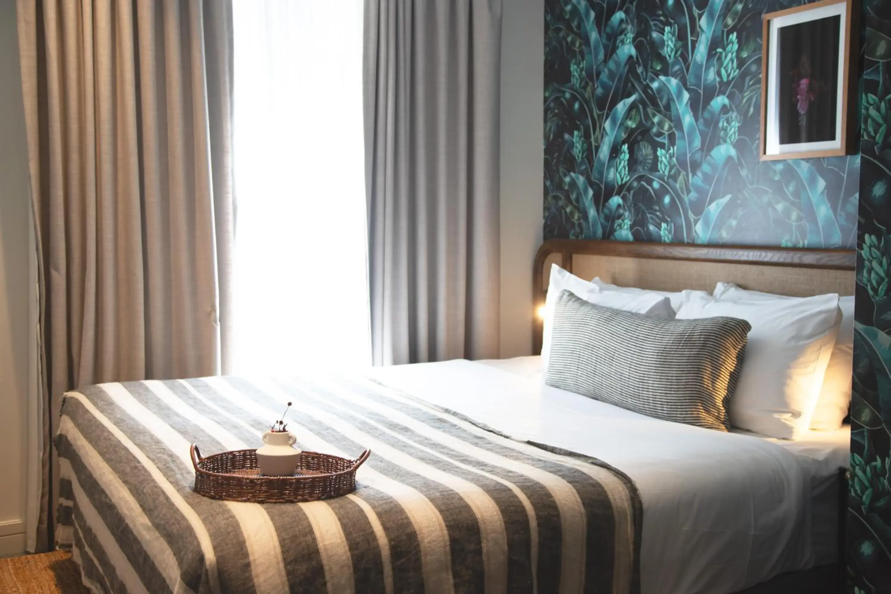 Bed in 202 Elizabeth Bed in 202 Elizabeth