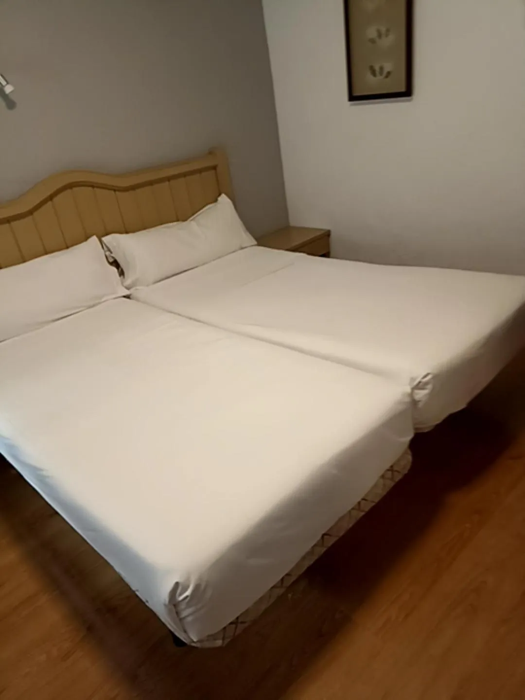 Bed in Hotel Mercado by gaiarooms