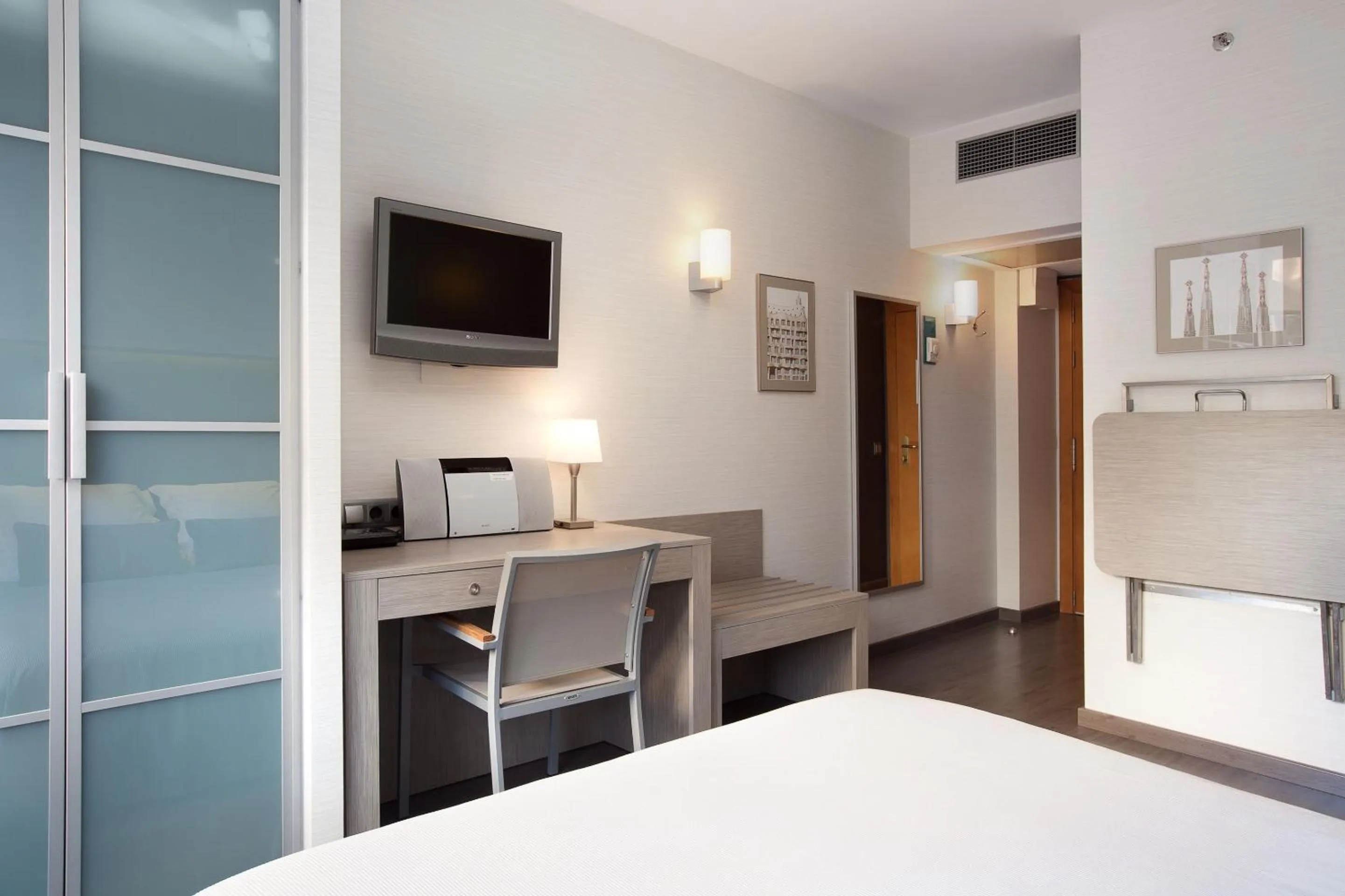 Photo of the whole room, Bed in Aparthotel Silver