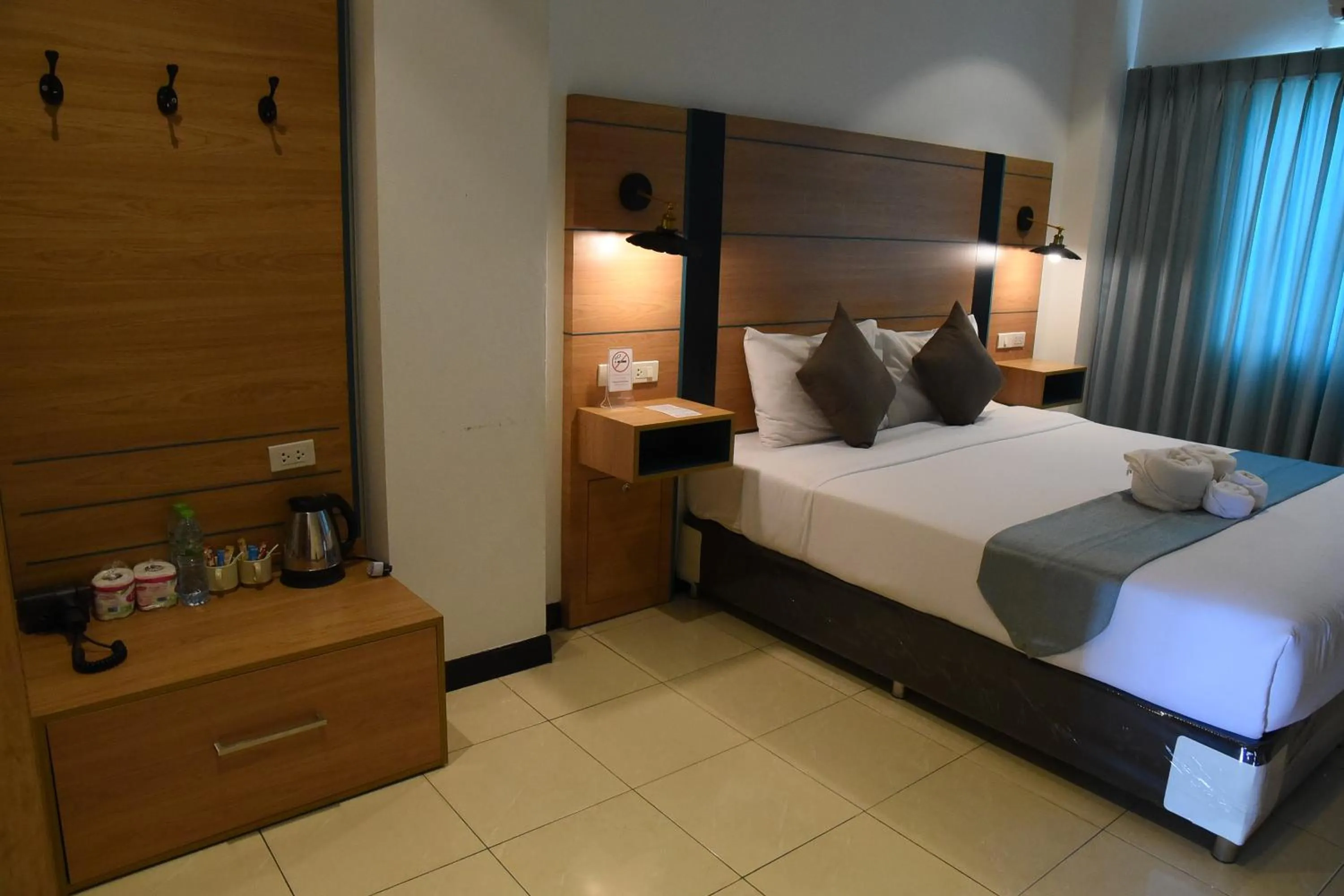 Bed in The Base Inn Pattaya