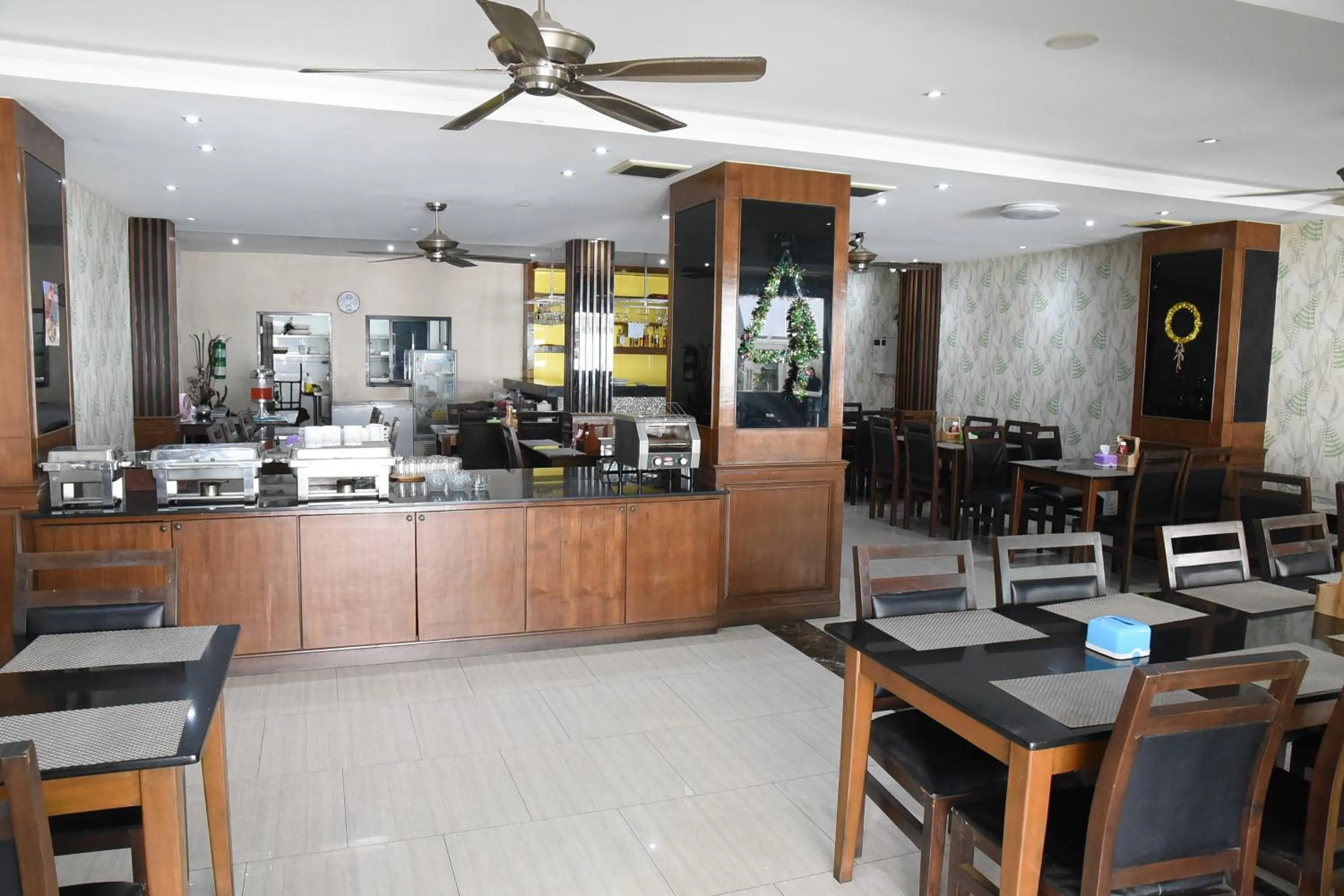 The Base Inn Pattaya