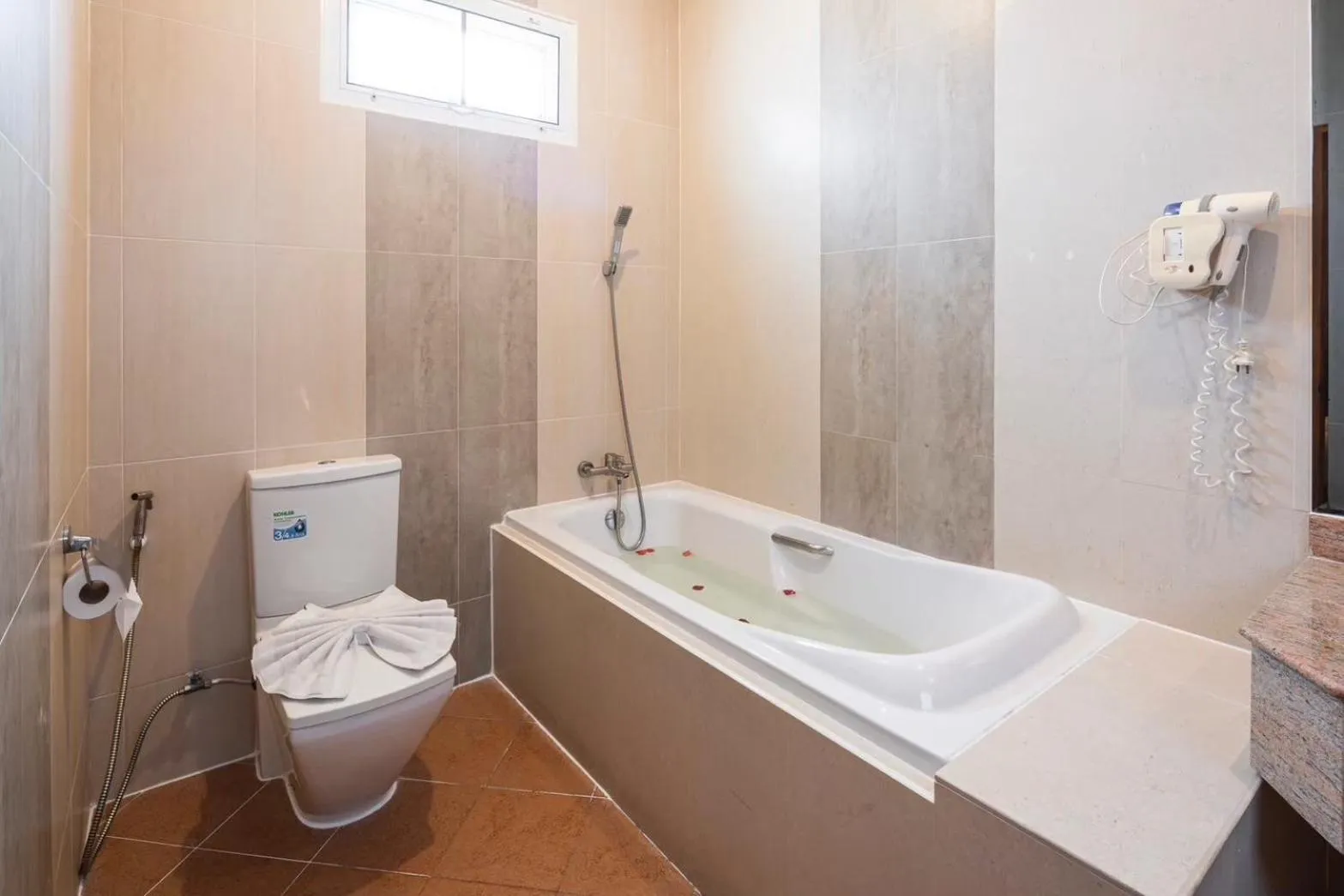 Bathroom in Sun Shine Patong