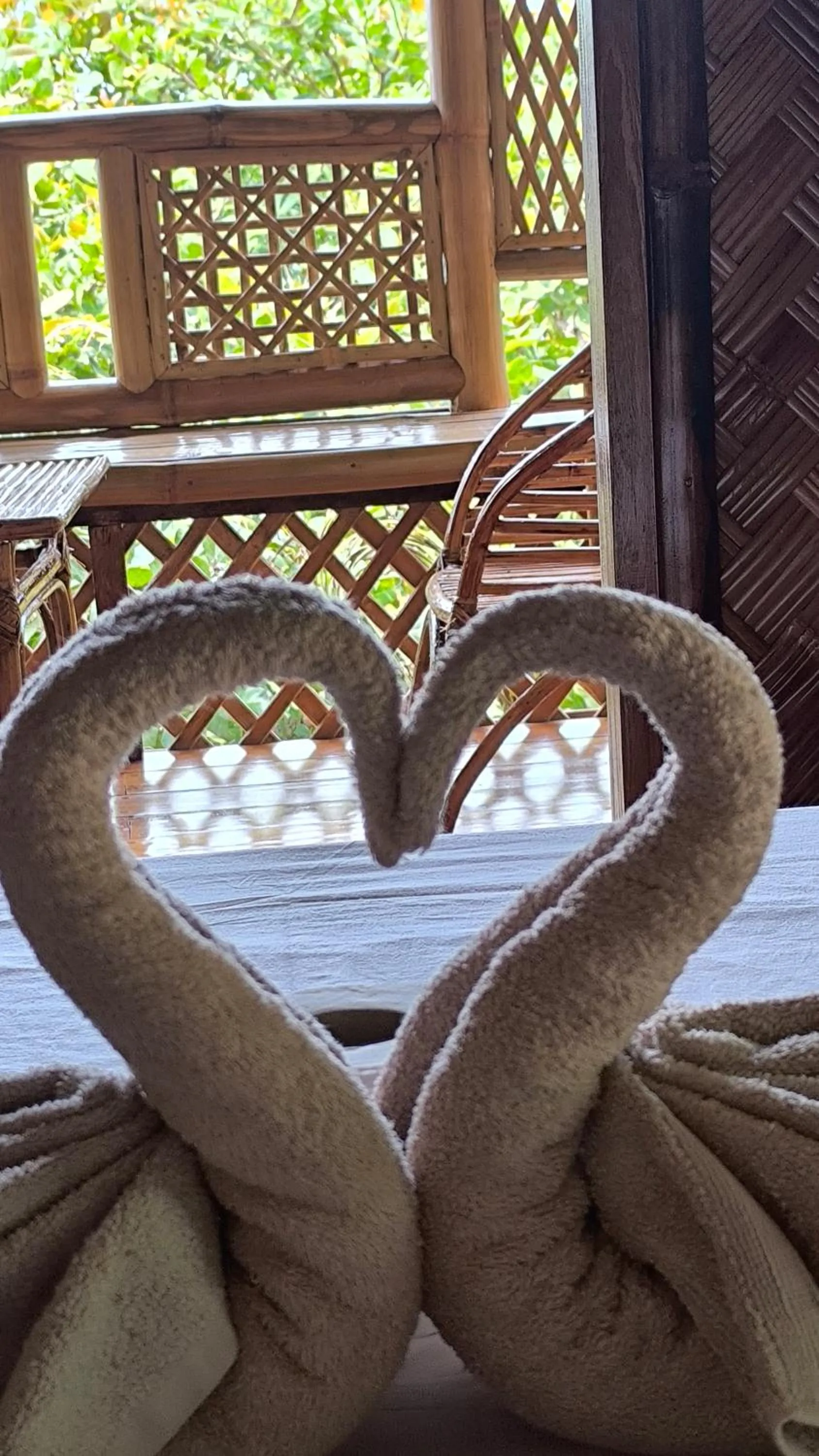 Bed in Ocean Green Eco Lodge