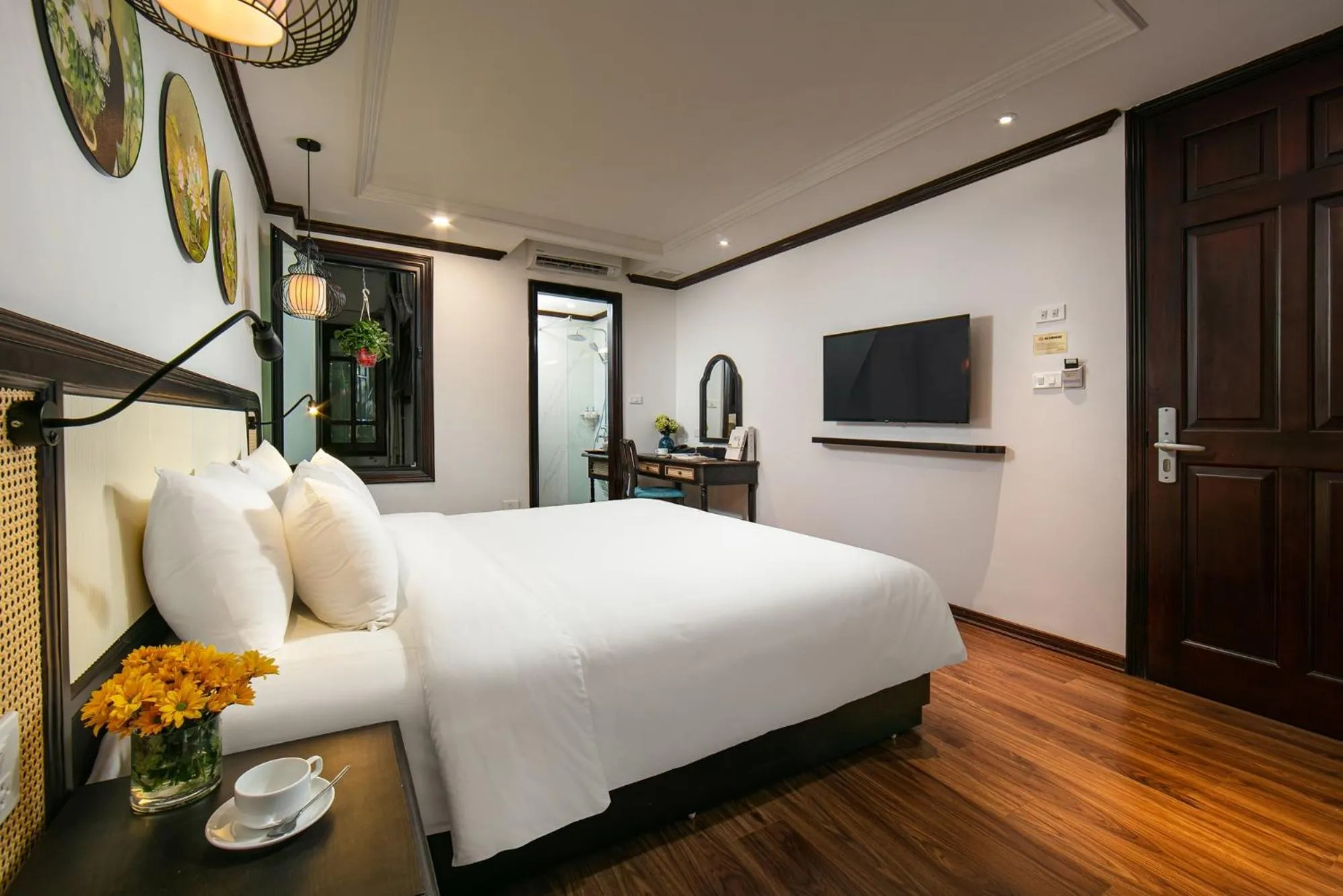 Bed in Media Central Hotel & Spa