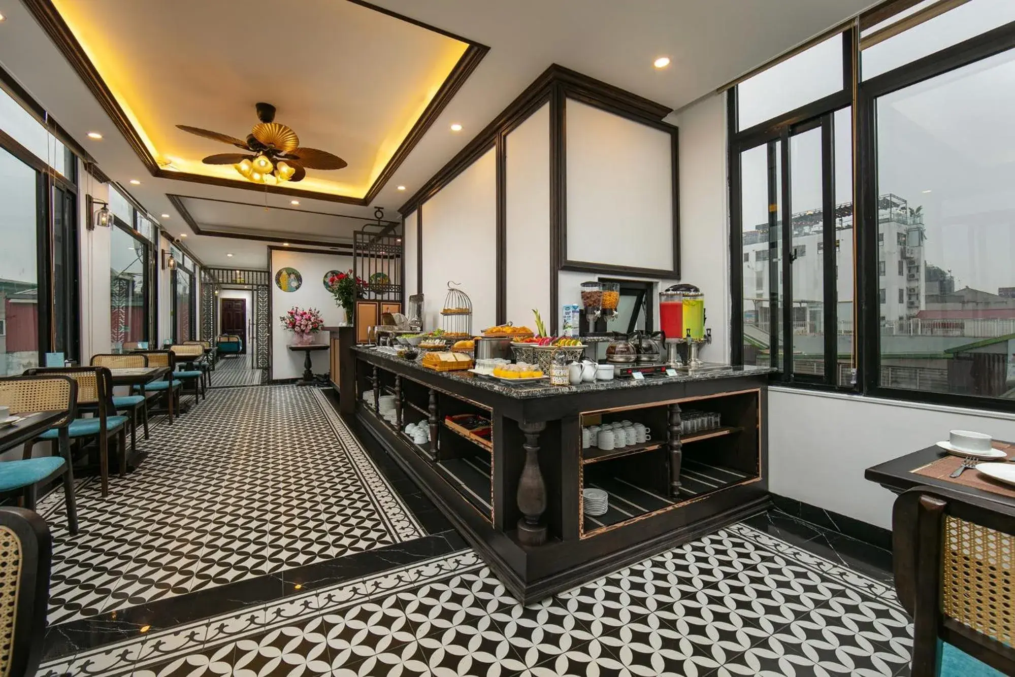 Restaurant/places to eat in Media Central Hotel & Spa Restaurant/places to eat in Media Central Hotel & Spa