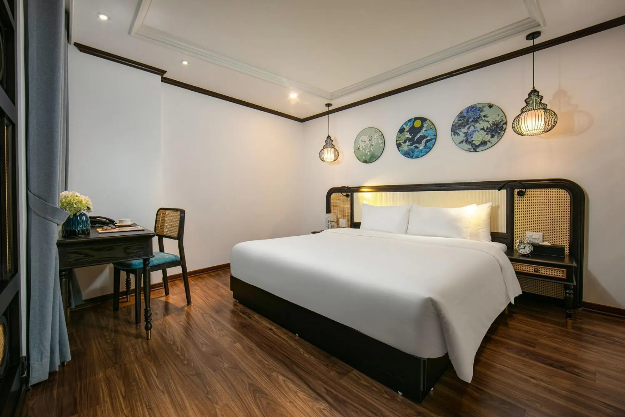 Bed in Media Central Hotel & Spa