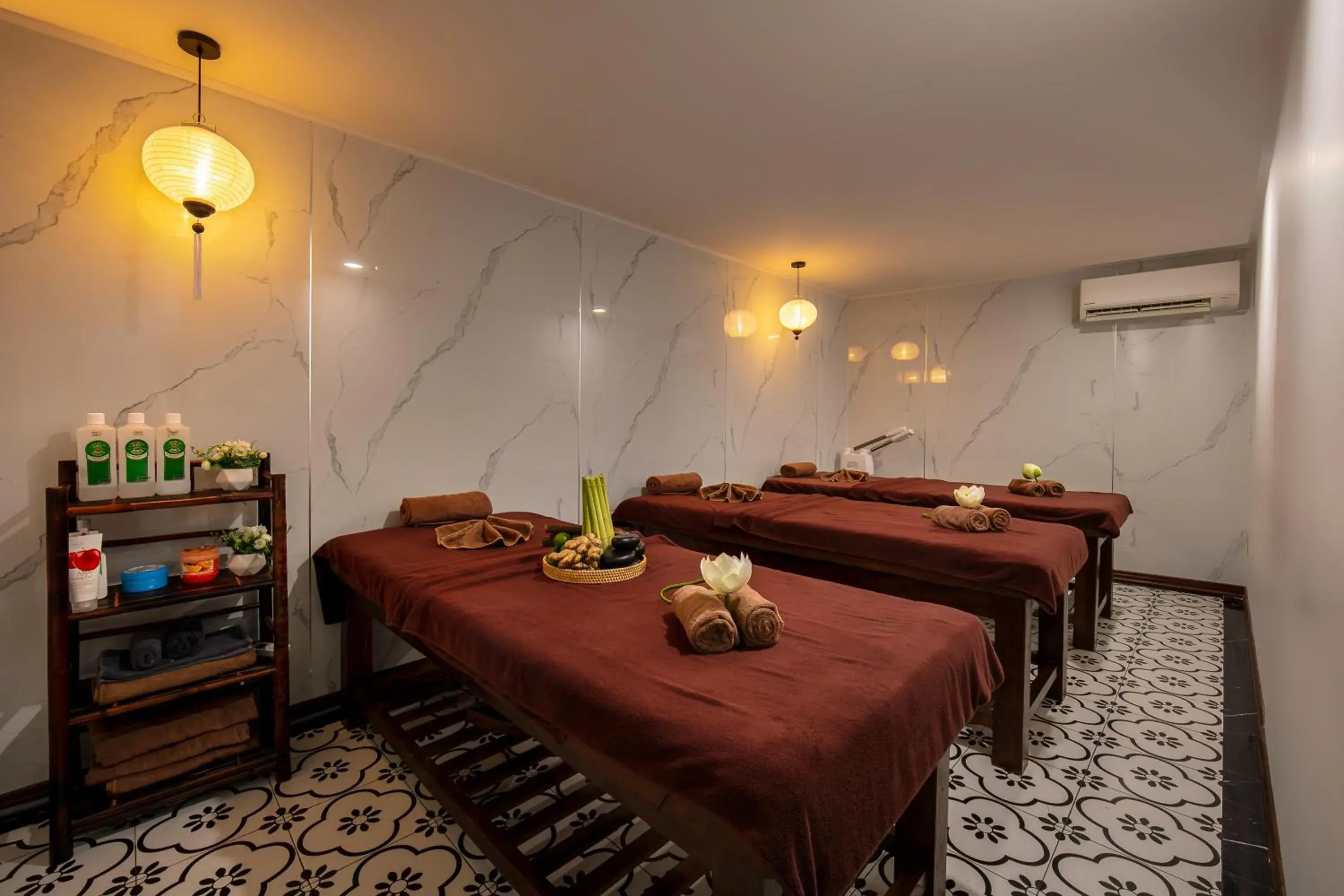 Spa and wellness centre/facilities, Bed in Media Central Hotel & Spa Spa and wellness centre/facilities, Bed in Media Central Hotel & Spa