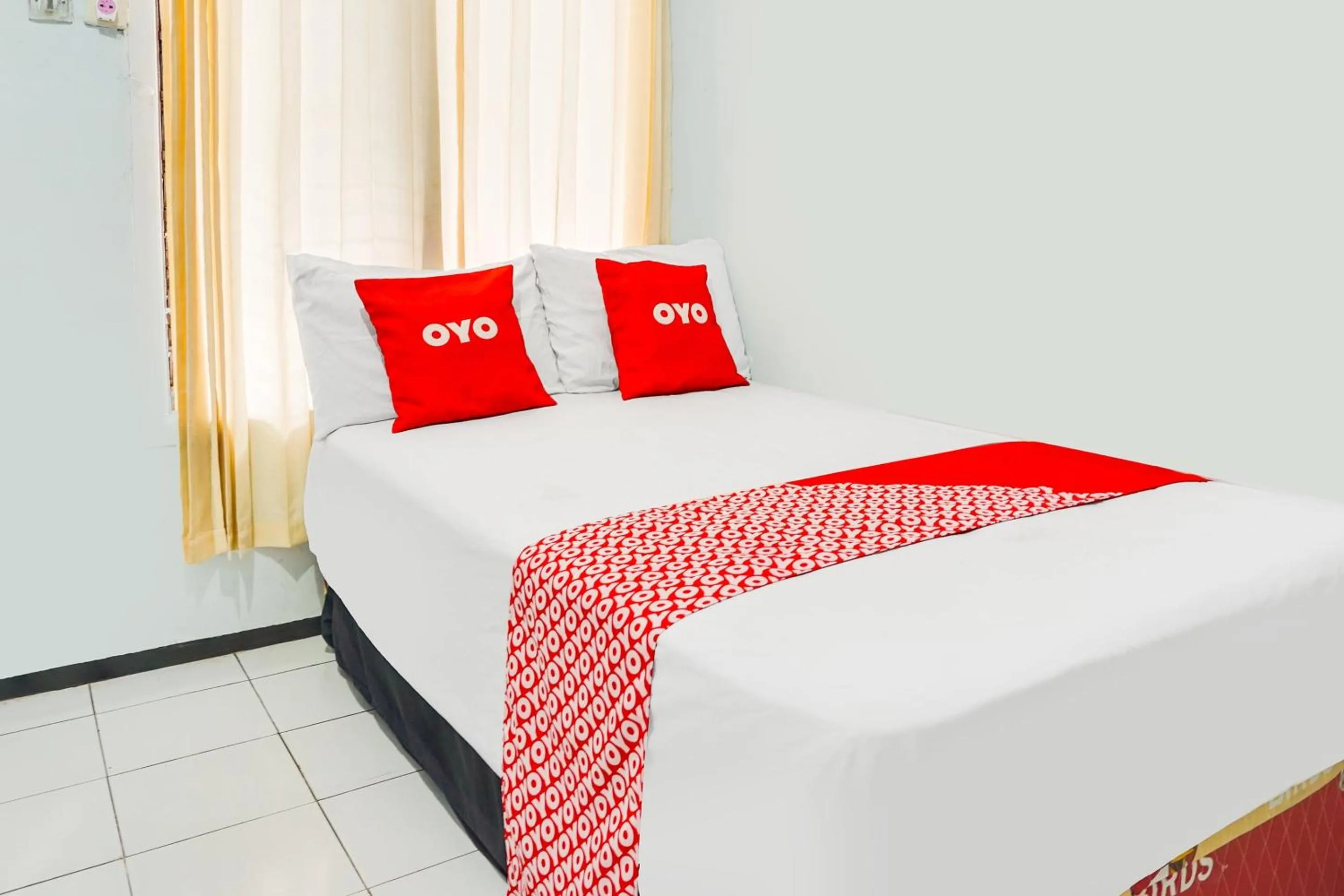 Bedroom, Bed in OYO 91926 Serayu Sumbersari Homestay